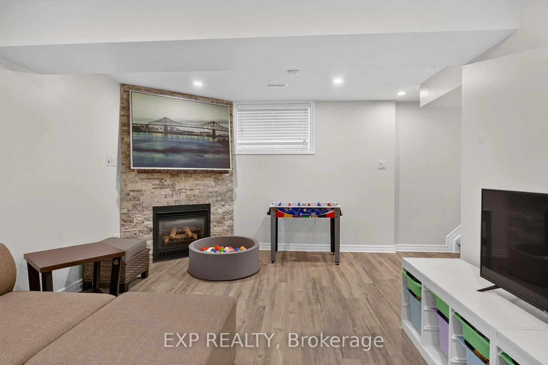 Photo 19 of 79 Selhurst Avenue, Ottawa, Barrhaven East — HOMEH