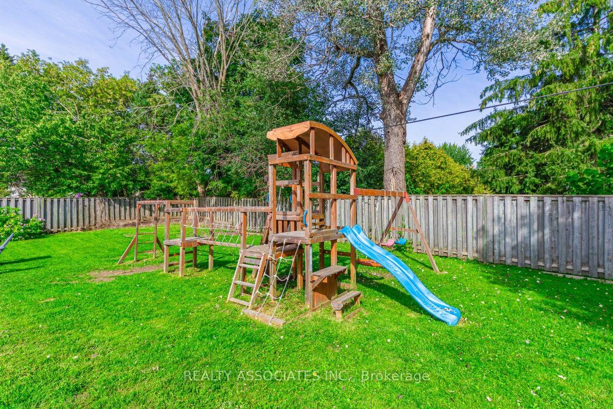 Photo 43 of 174 Bayview Avenue, Georgina, Keswick South — HOMEH