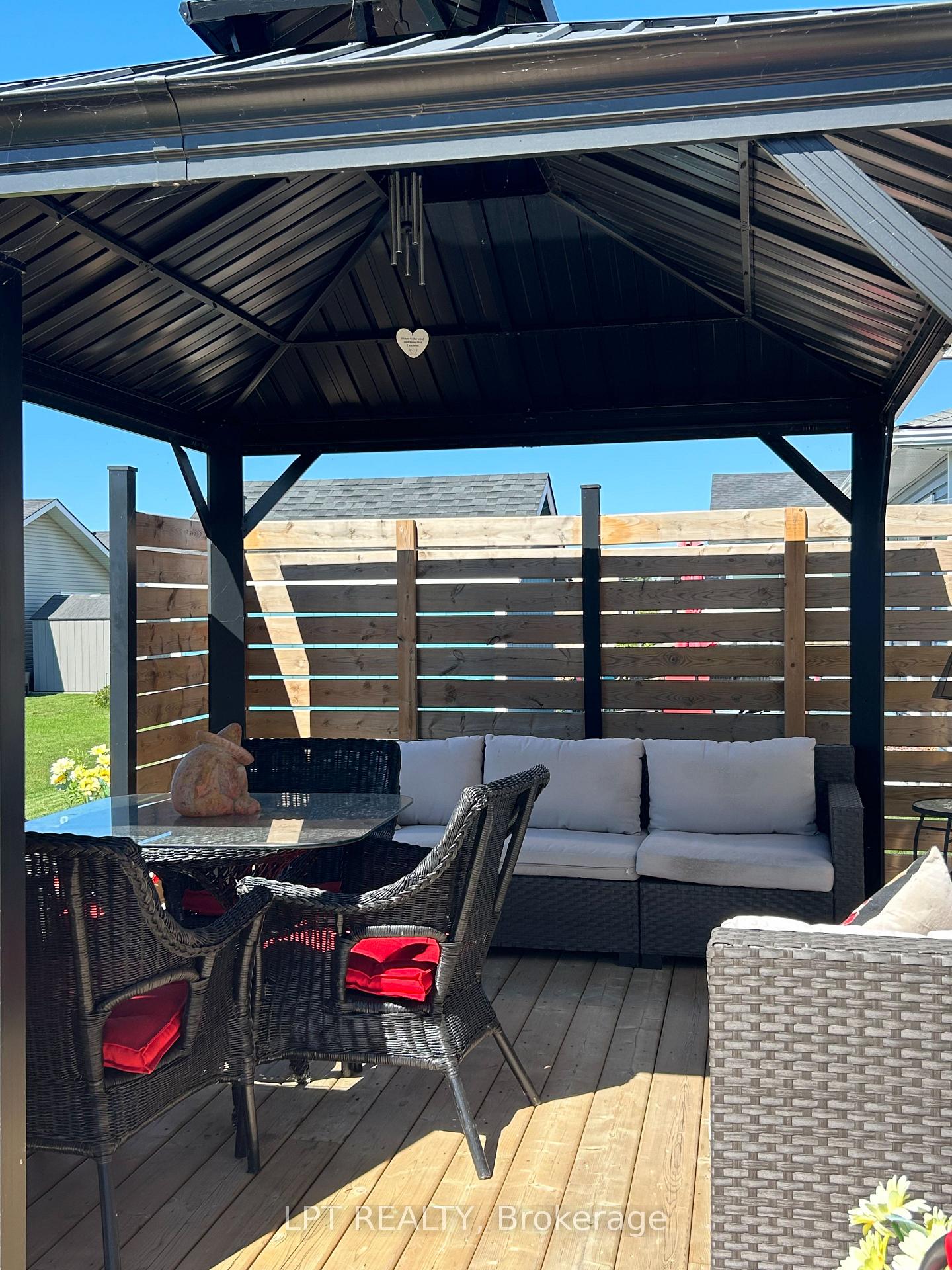 Photo 31 of 102 Huron Heights Drive, Ashfield-Colborne-Wawanosh, Colborne — HOMEH