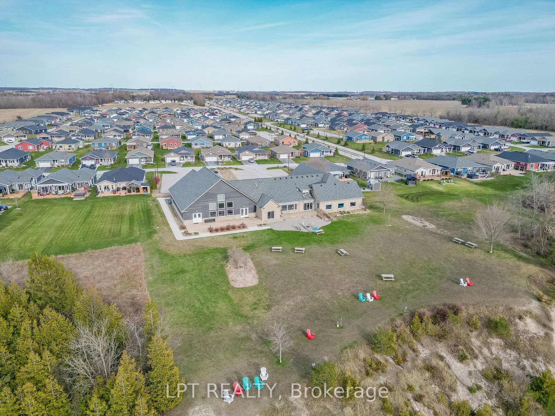 Photo 58 of 102 Huron Heights Drive, Ashfield-Colborne-Wawanosh, Colborne — HOMEH