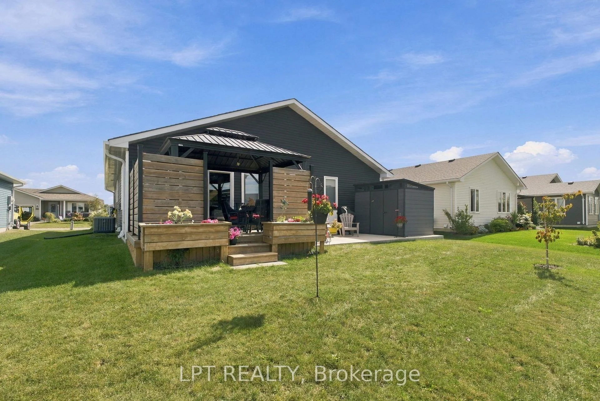 Photo 88 of 102 Huron Heights Drive, Ashfield-Colborne-Wawanosh, Colborne — HOMEH