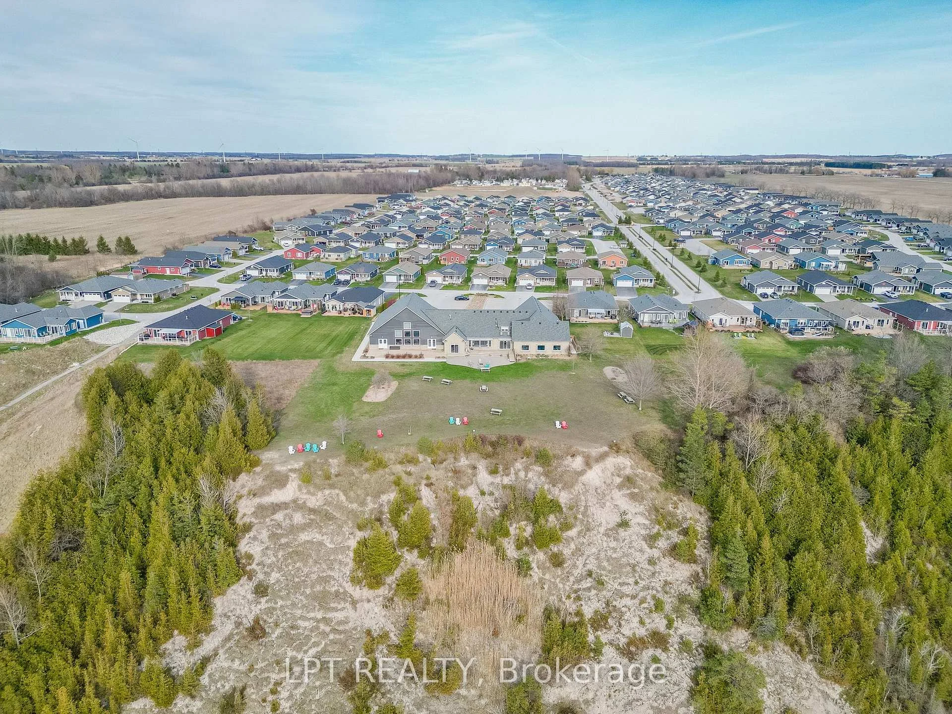 Photo 98 of 102 Huron Heights Drive, Ashfield-Colborne-Wawanosh, Colborne — HOMEH