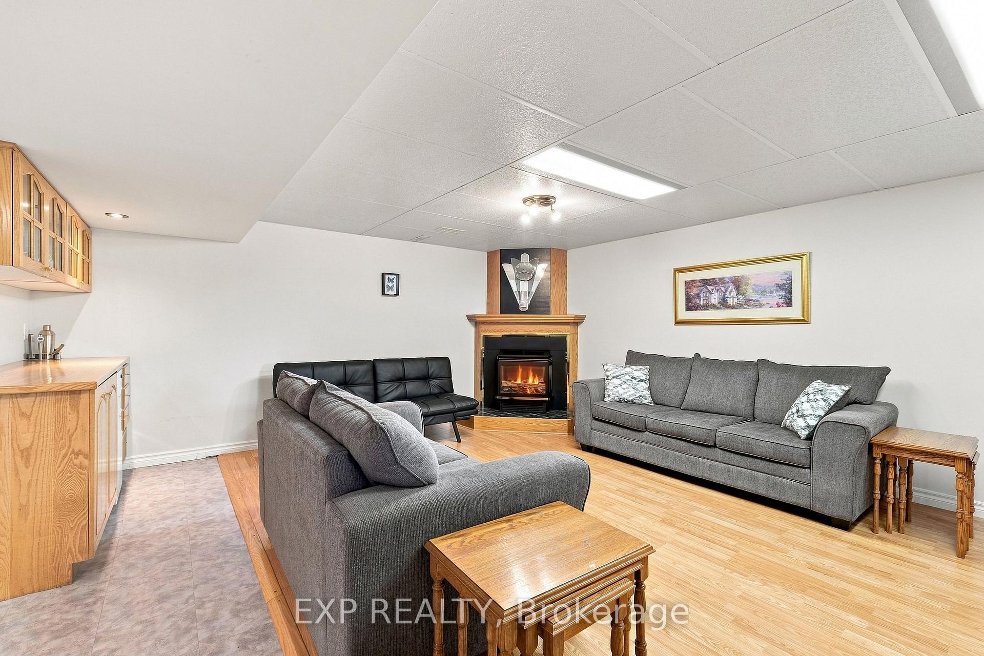 Photo 34 of 30 Albert Street, Russell, Embrun — HOMEH