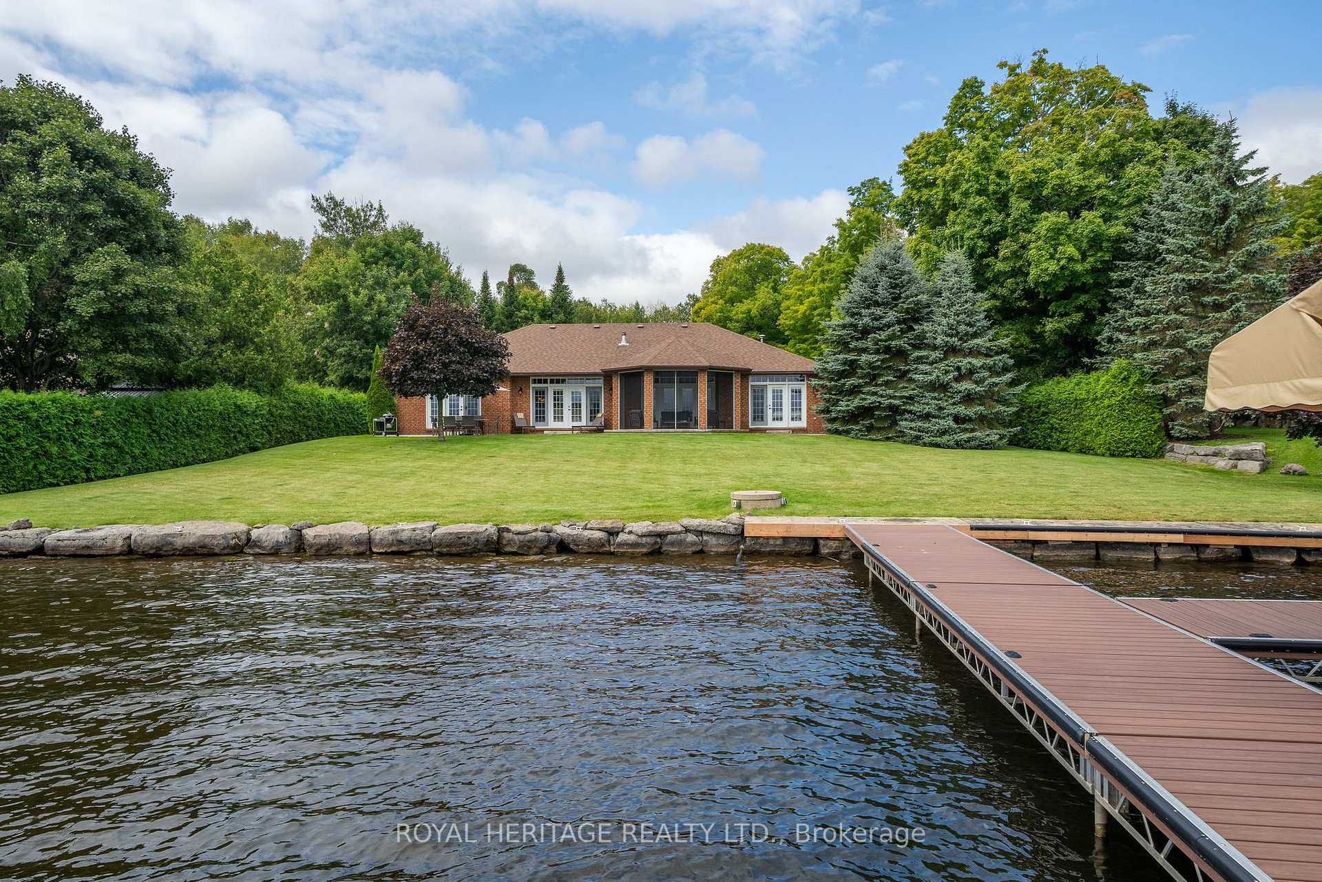 Photo 3 of 120 Mcgregor Drive, Kawartha Lakes, Bobcaygeon — HOMEH