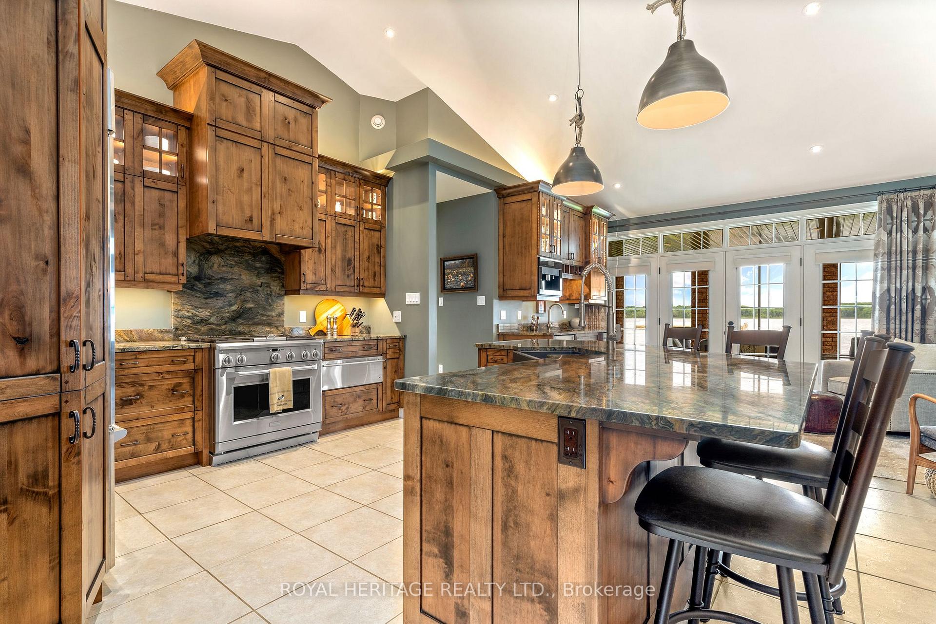 Photo 13 of 120 Mcgregor Drive, Kawartha Lakes, Bobcaygeon — HOMEH