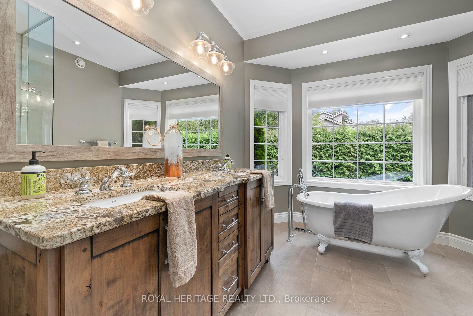 Photo 22 of 120 Mcgregor Drive, Kawartha Lakes, Bobcaygeon — HOMEH