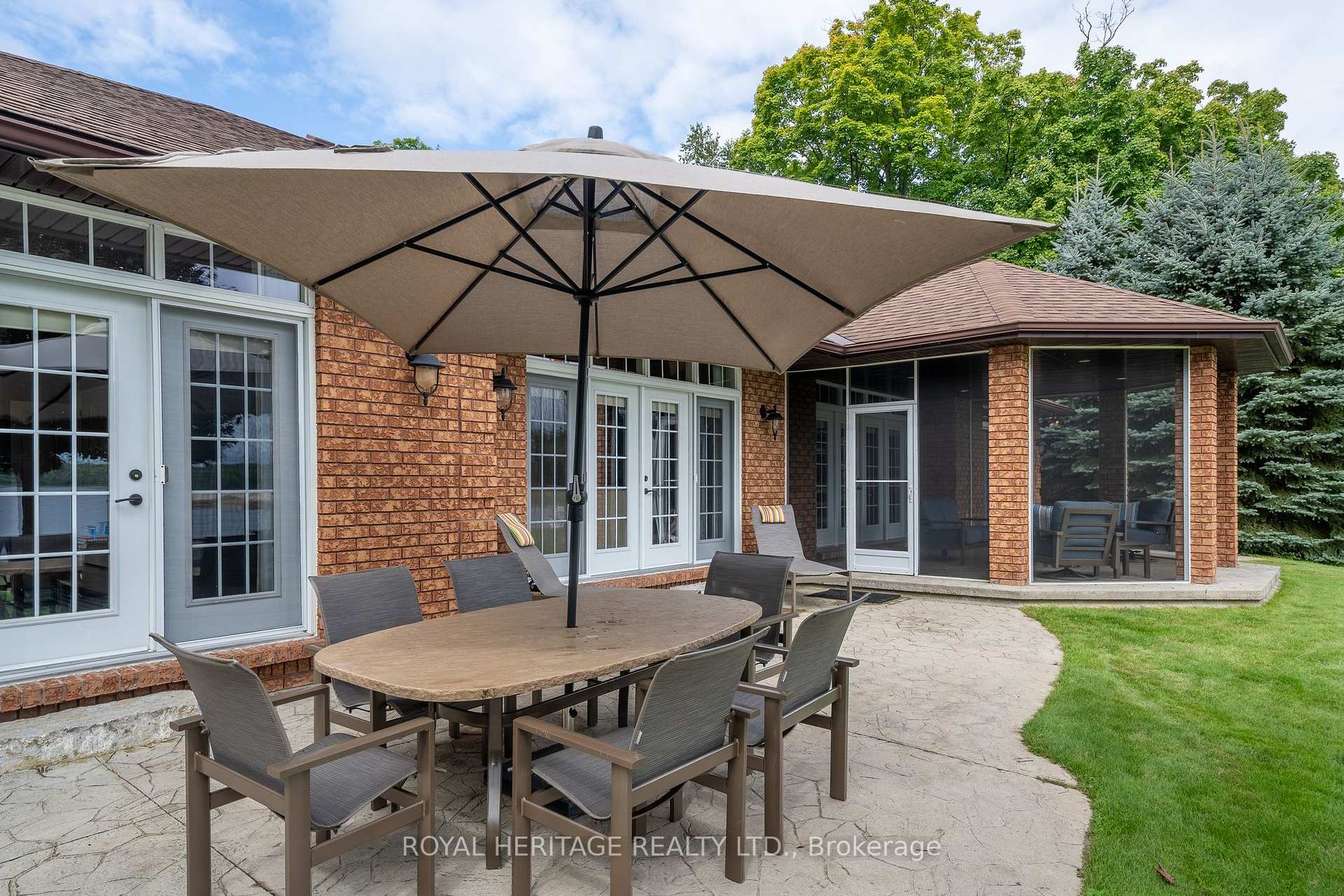 Photo 36 of 120 Mcgregor Drive, Kawartha Lakes, Bobcaygeon — HOMEH