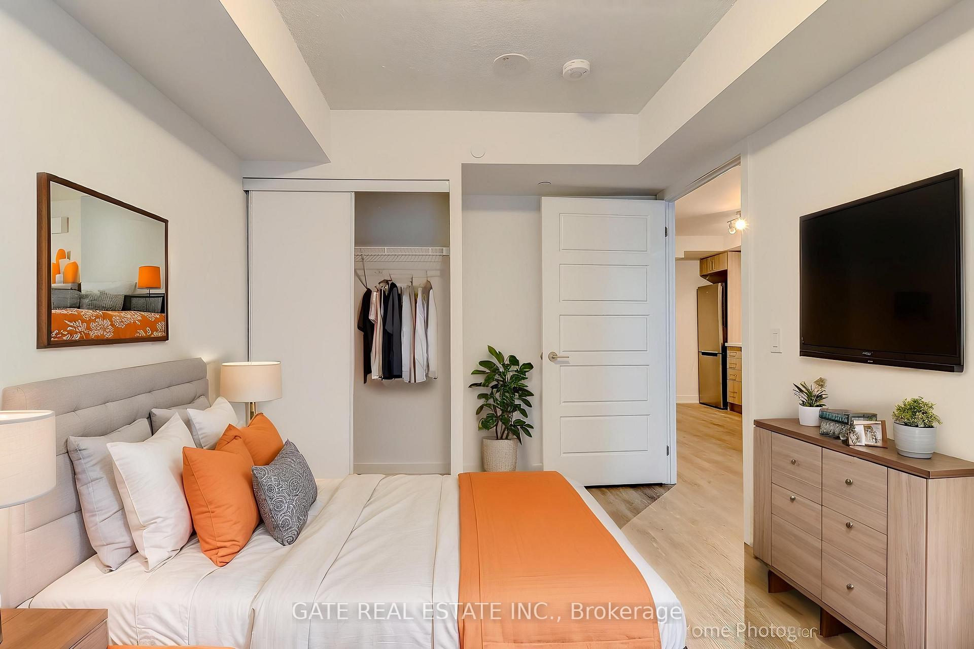 Photo 4 of Unit 1010, 1010 Sandy Beach Rd, Pickering, Bay Ridges — HOMEH
