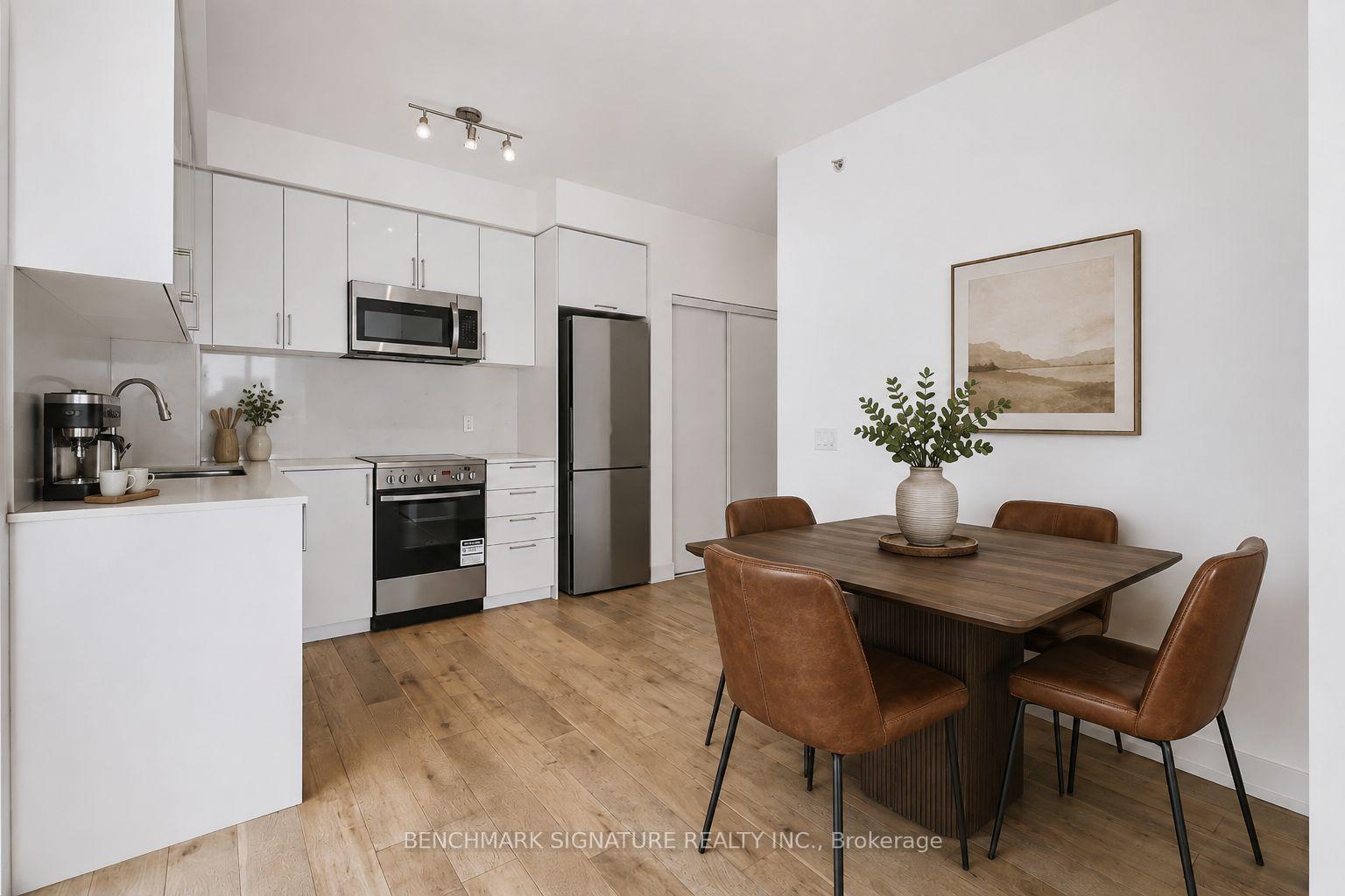 Photo 7 of Unit 315W, 268 Buchanan Drive, Markham, Unionville — HOMEH