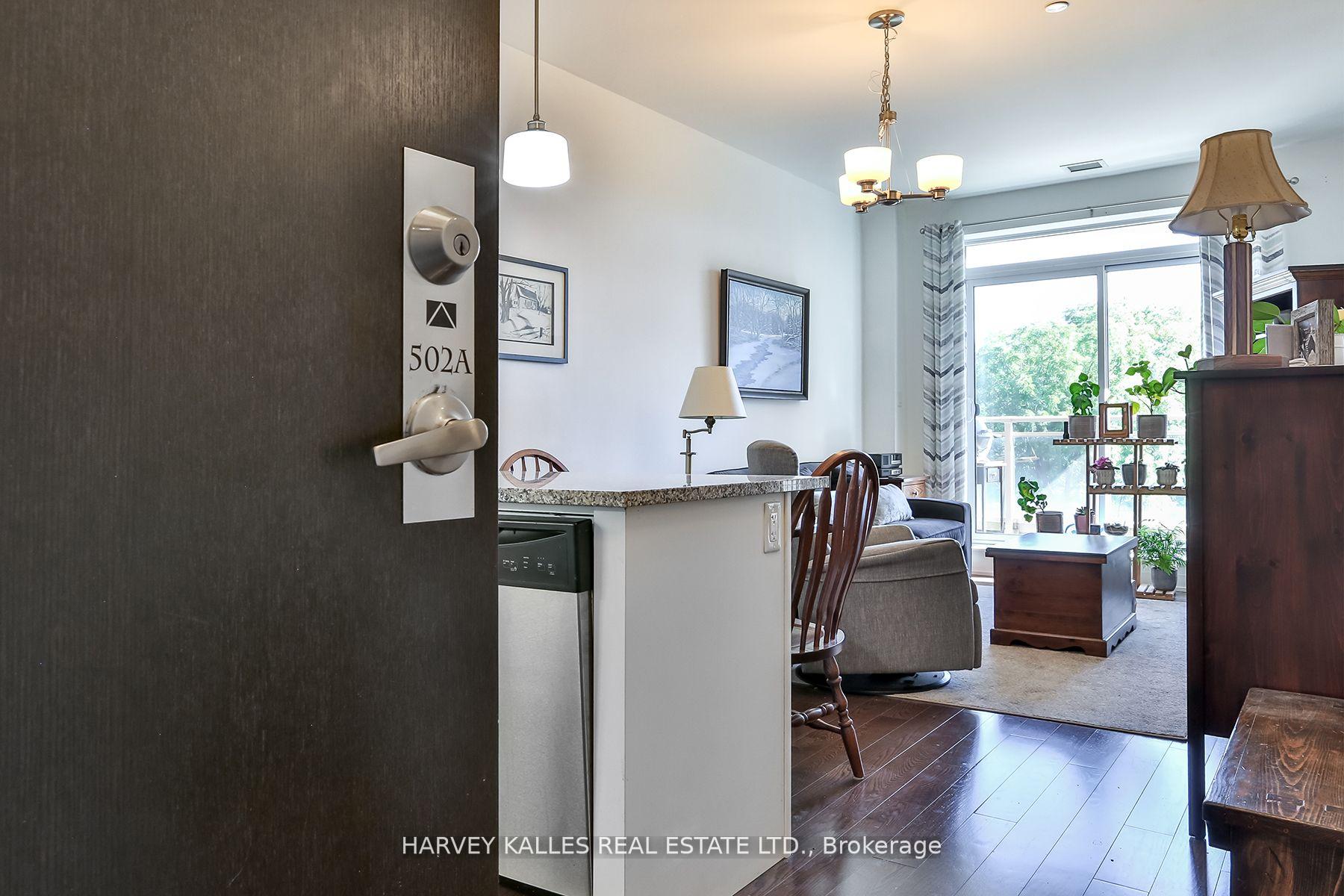 Photo 22 of Unit 502A, 15277 Yonge Street, Aurora, Aurora Village — HOMEH