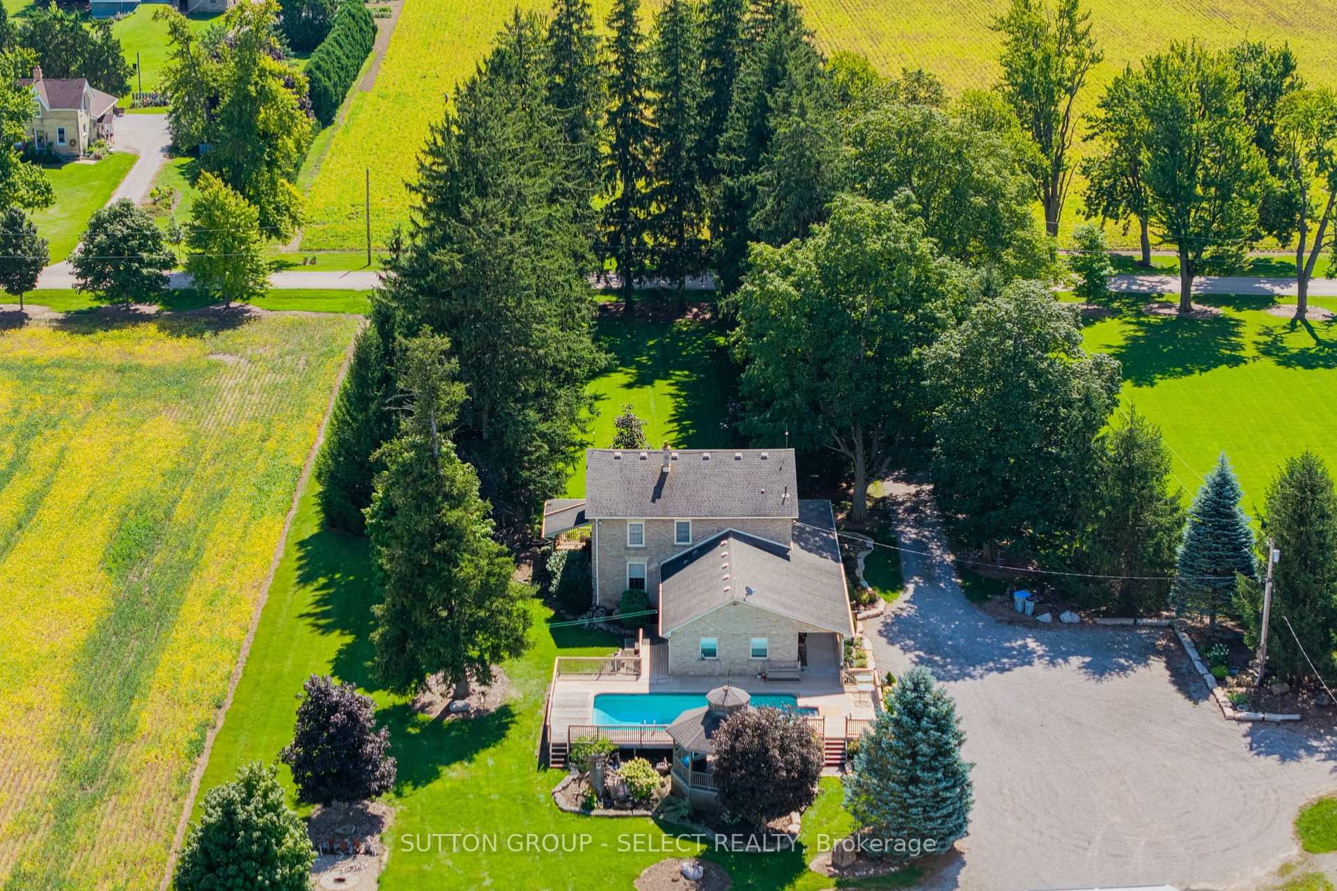 Photo 2 of 10072 Argyle Street, North Middlesex, Rural North Middlesex — HOMEH