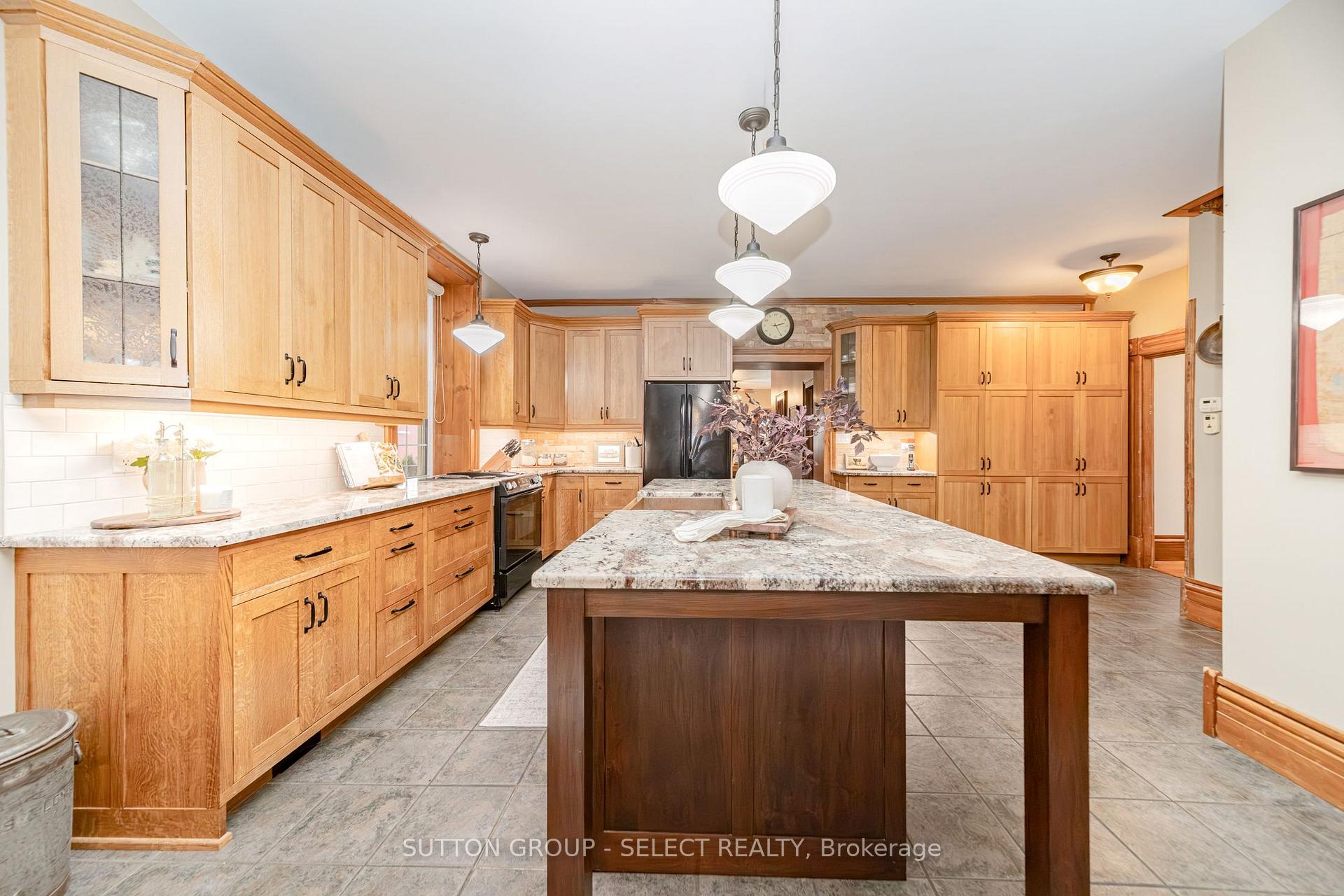 Photo 17 of 10072 Argyle Street, North Middlesex, Rural North Middlesex — HOMEH