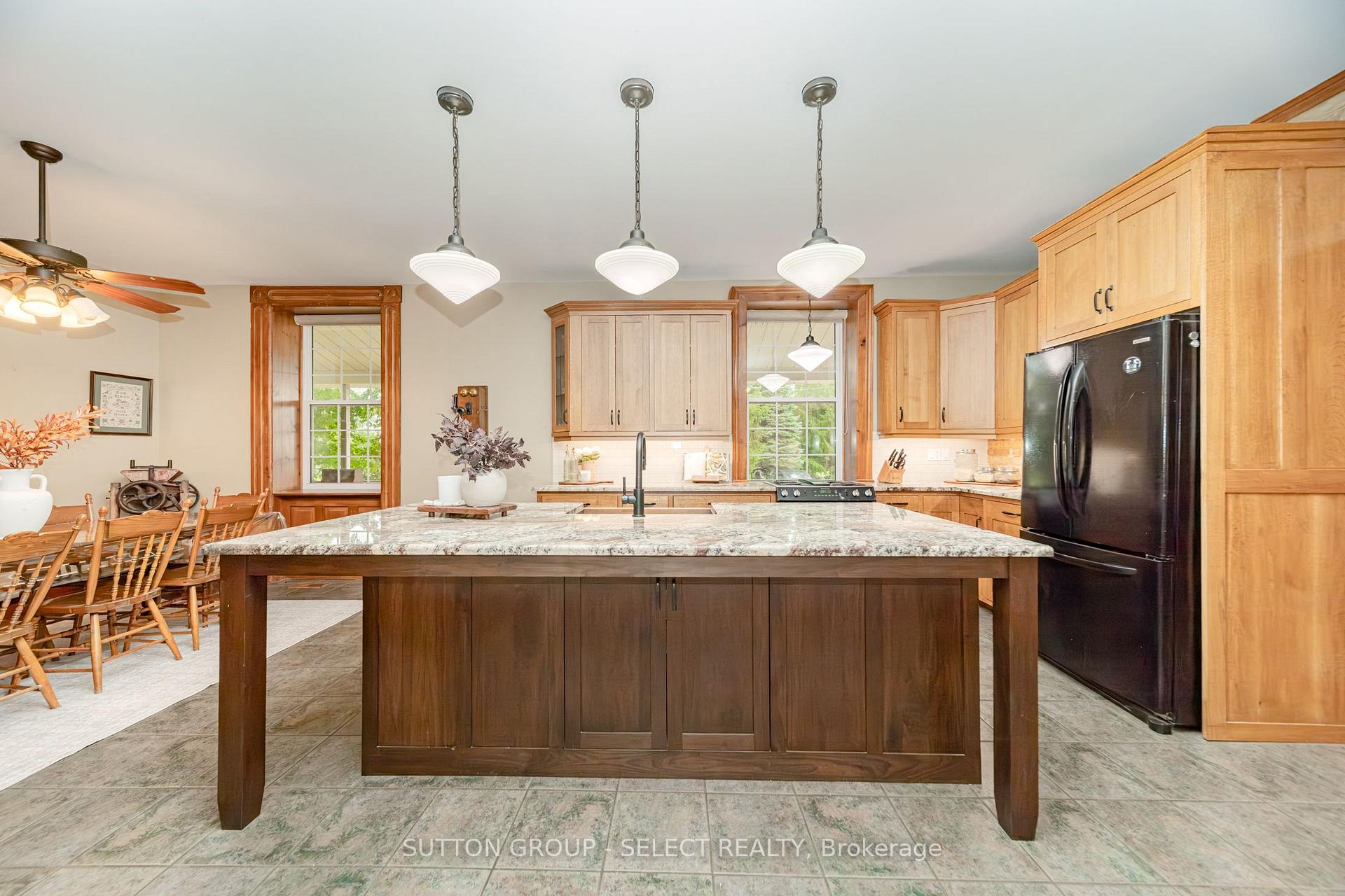 Photo 18 of 10072 Argyle Street, North Middlesex, Rural North Middlesex — HOMEH