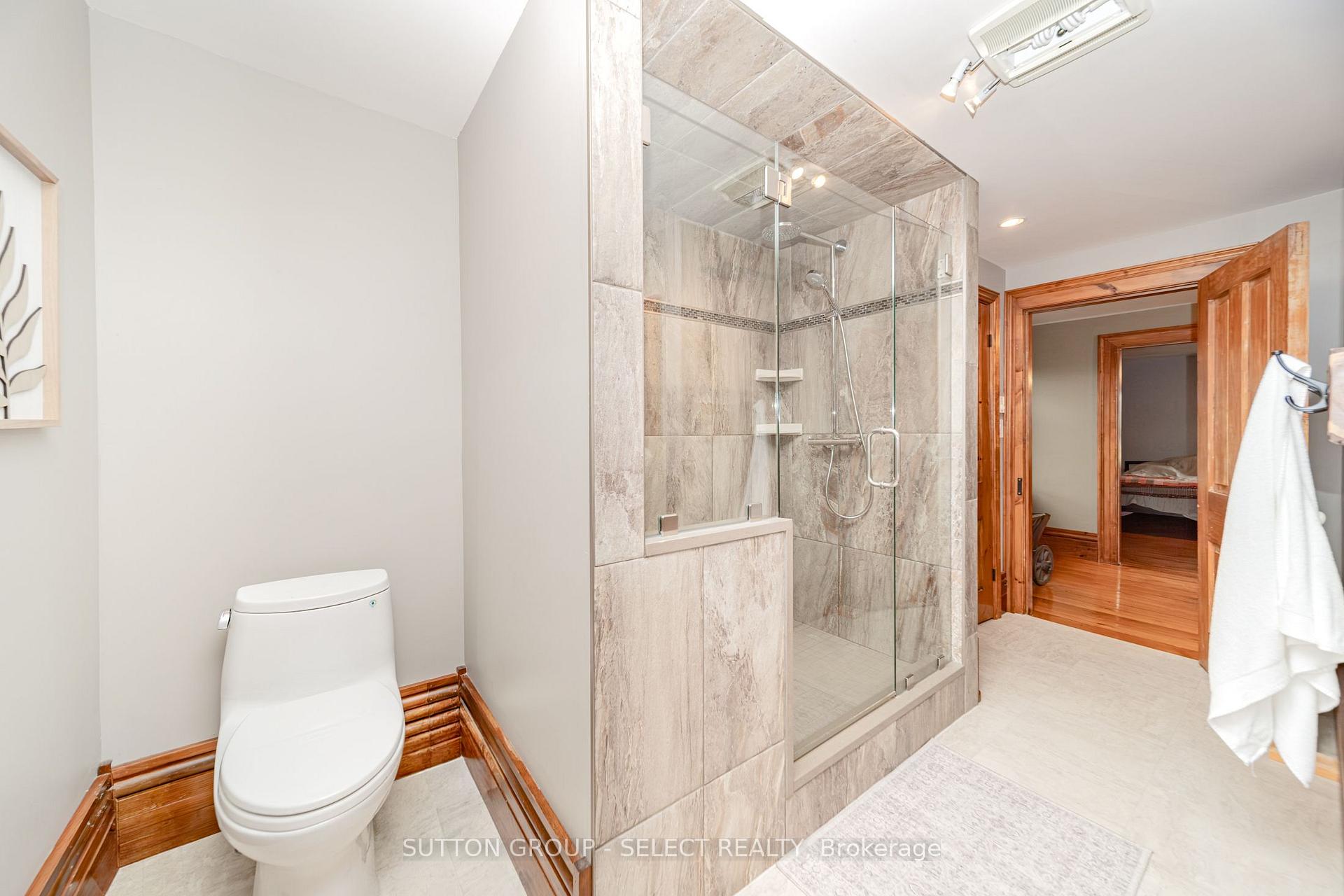 Photo 34 of 10072 Argyle Street, North Middlesex, Rural North Middlesex — HOMEH