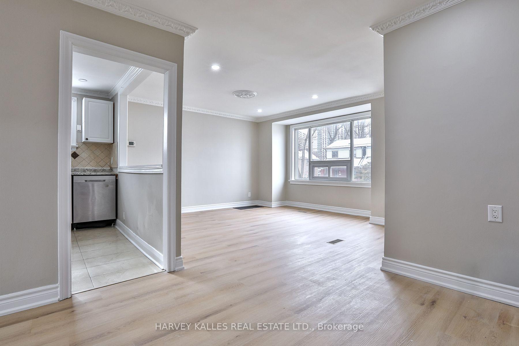 Photo 1 of 1239 Jane Street, North York, Mount Dennis — HOMEH