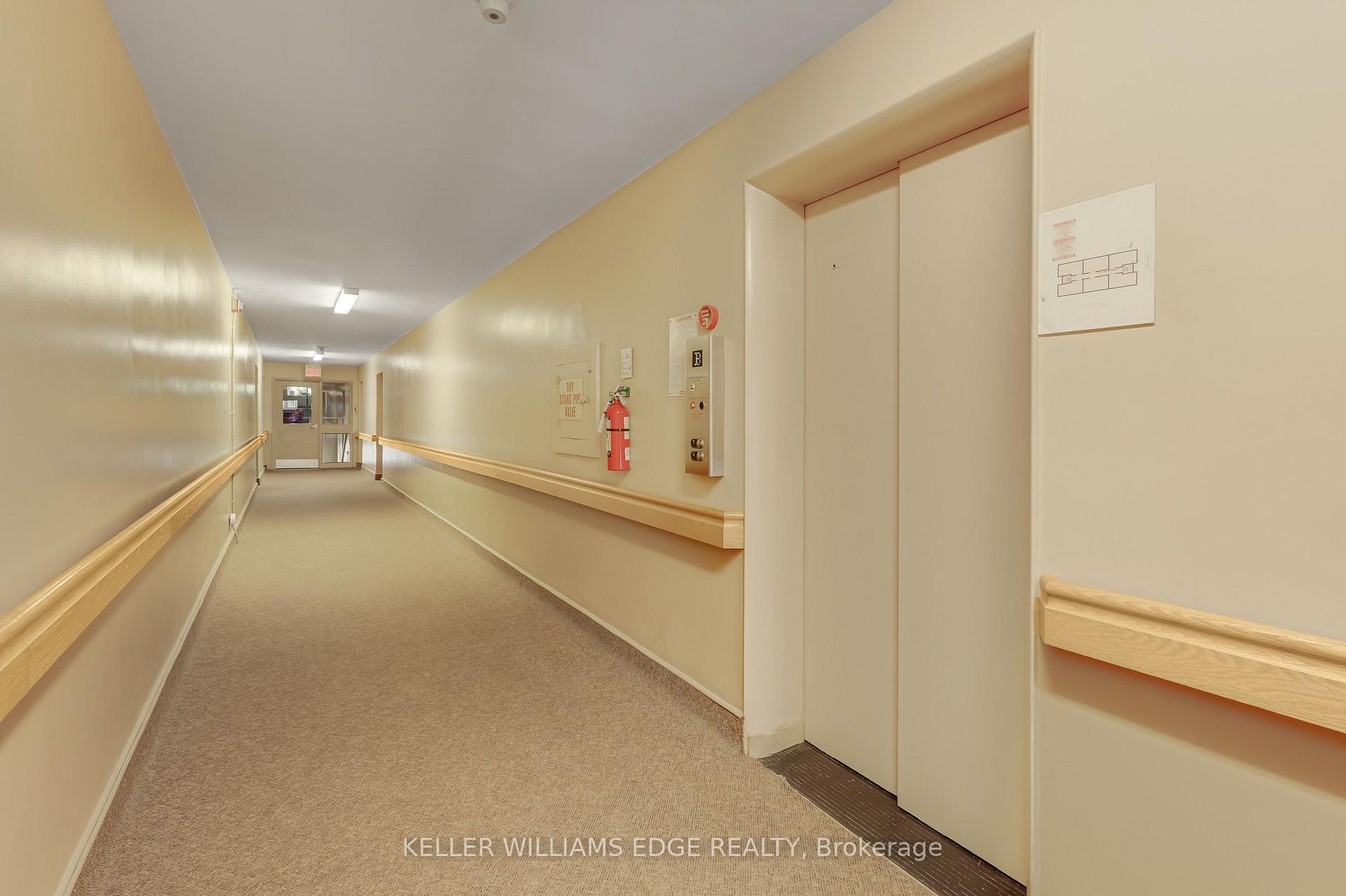 Photo 6 of Unit 9, 824 Brant Street, Burlington, Brant — HOMEH