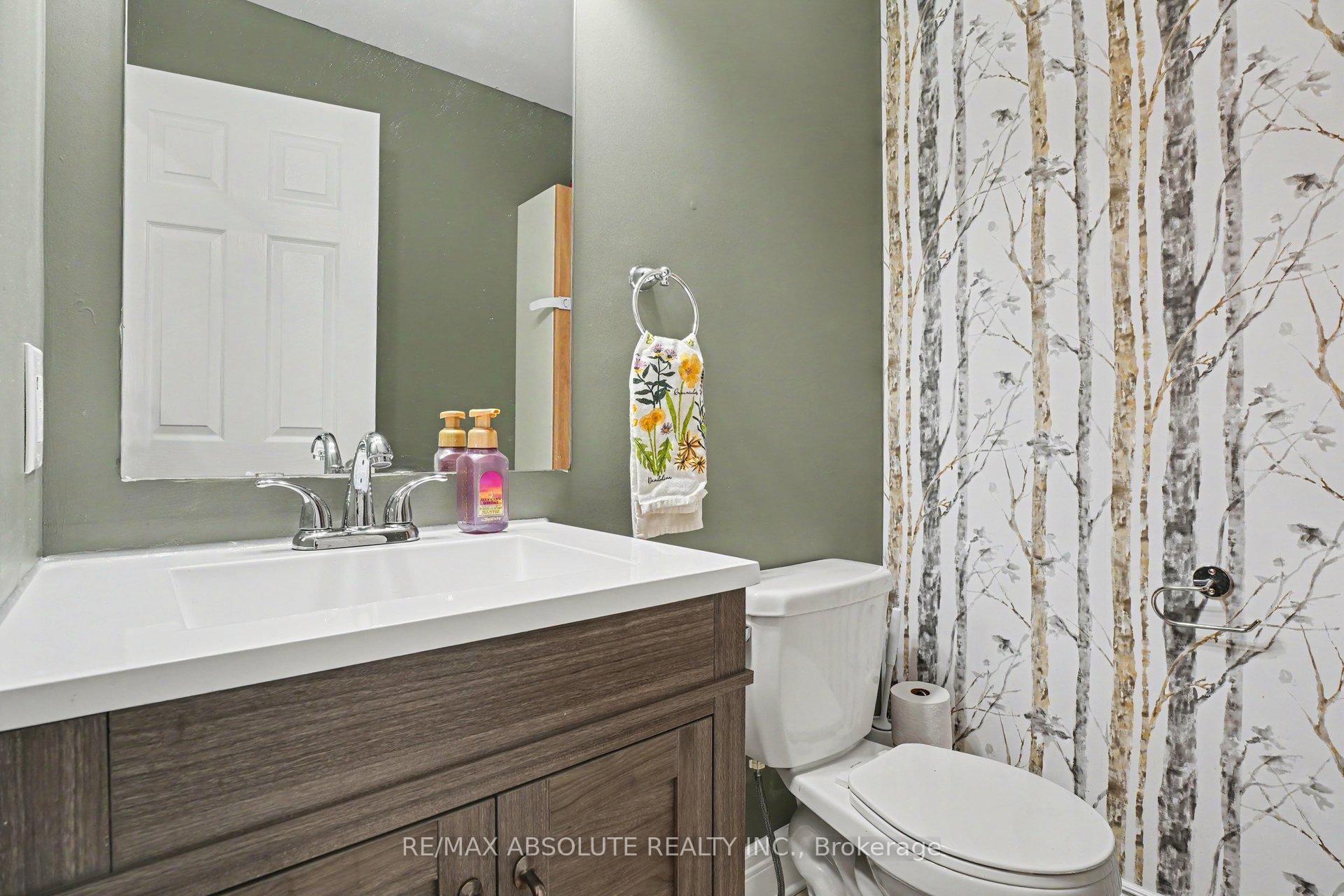 Photo 14 of 185 Desmond Trudeau Drive, Arnprior, Arnprior — HOMEH