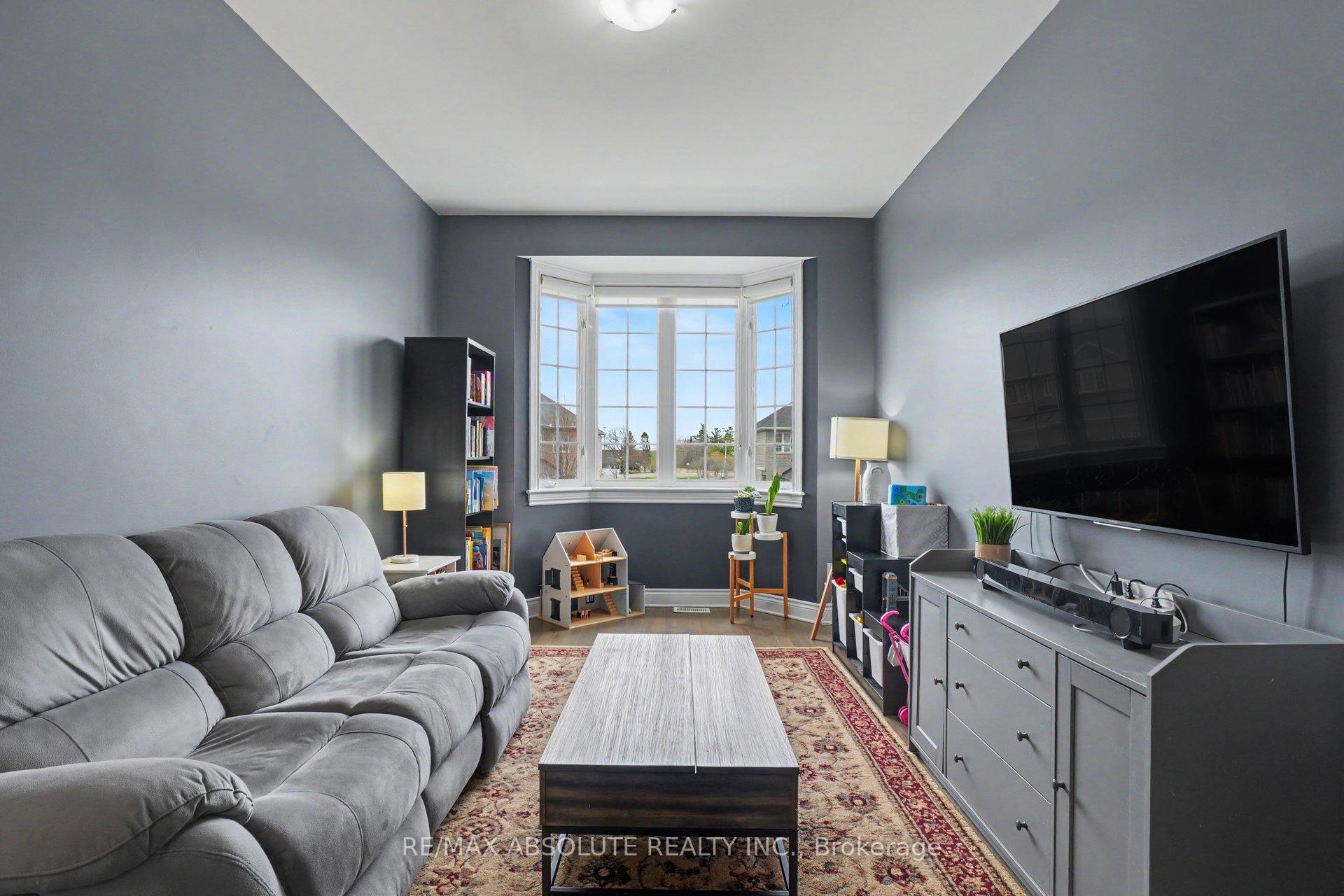 Photo 15 of 185 Desmond Trudeau Drive, Arnprior, Arnprior — HOMEH