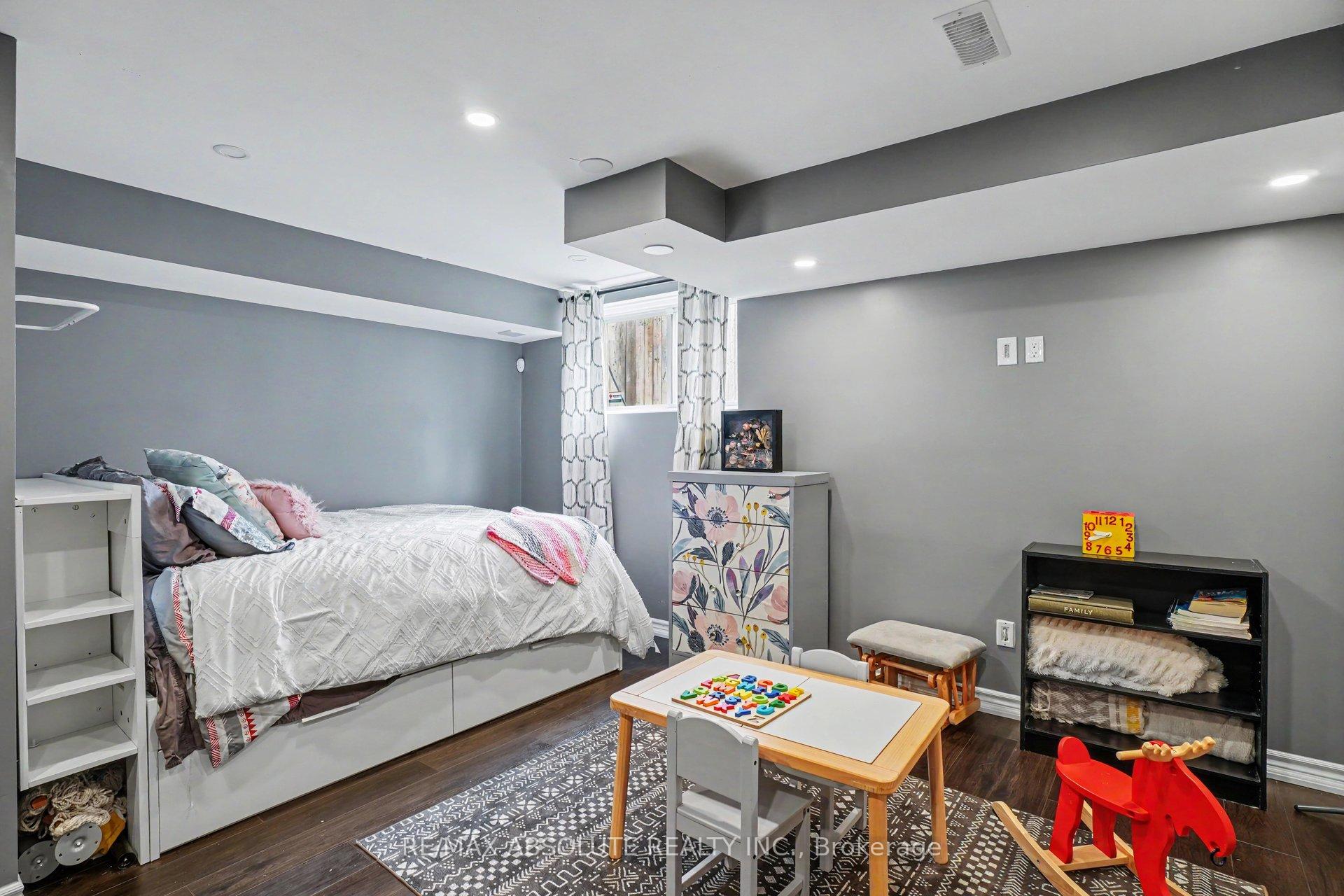 Photo 26 of 185 Desmond Trudeau Drive, Arnprior, Arnprior — HOMEH