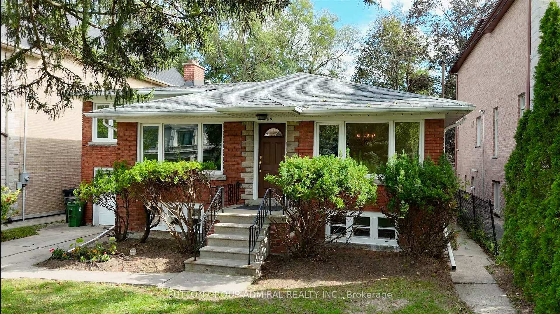 Photo 1 of 119 Caribou Road, Toronto, Bedford Park-Nortown — HOMEH