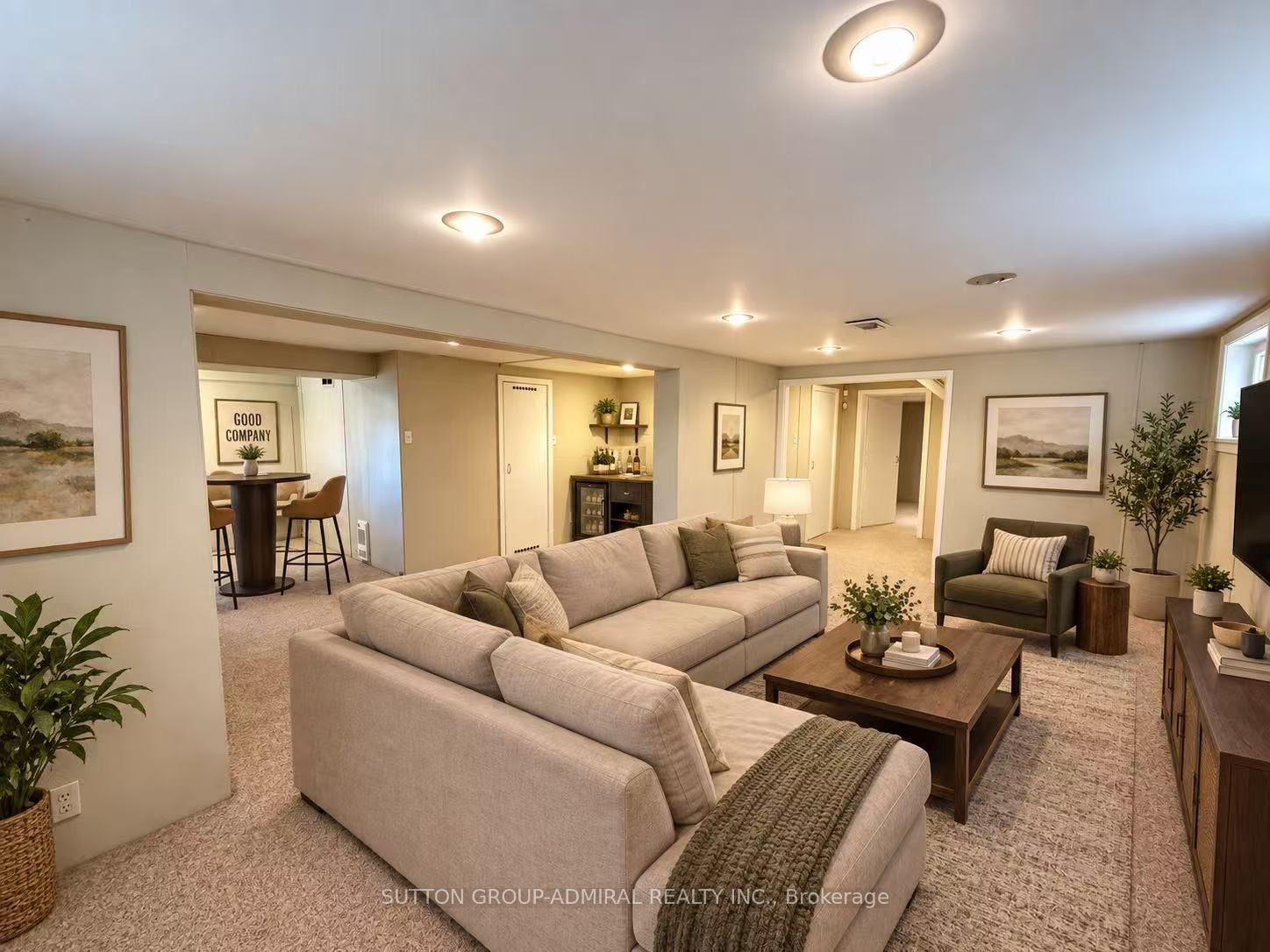 Photo 11 of 119 Caribou Road, Toronto, Bedford Park-Nortown — HOMEH