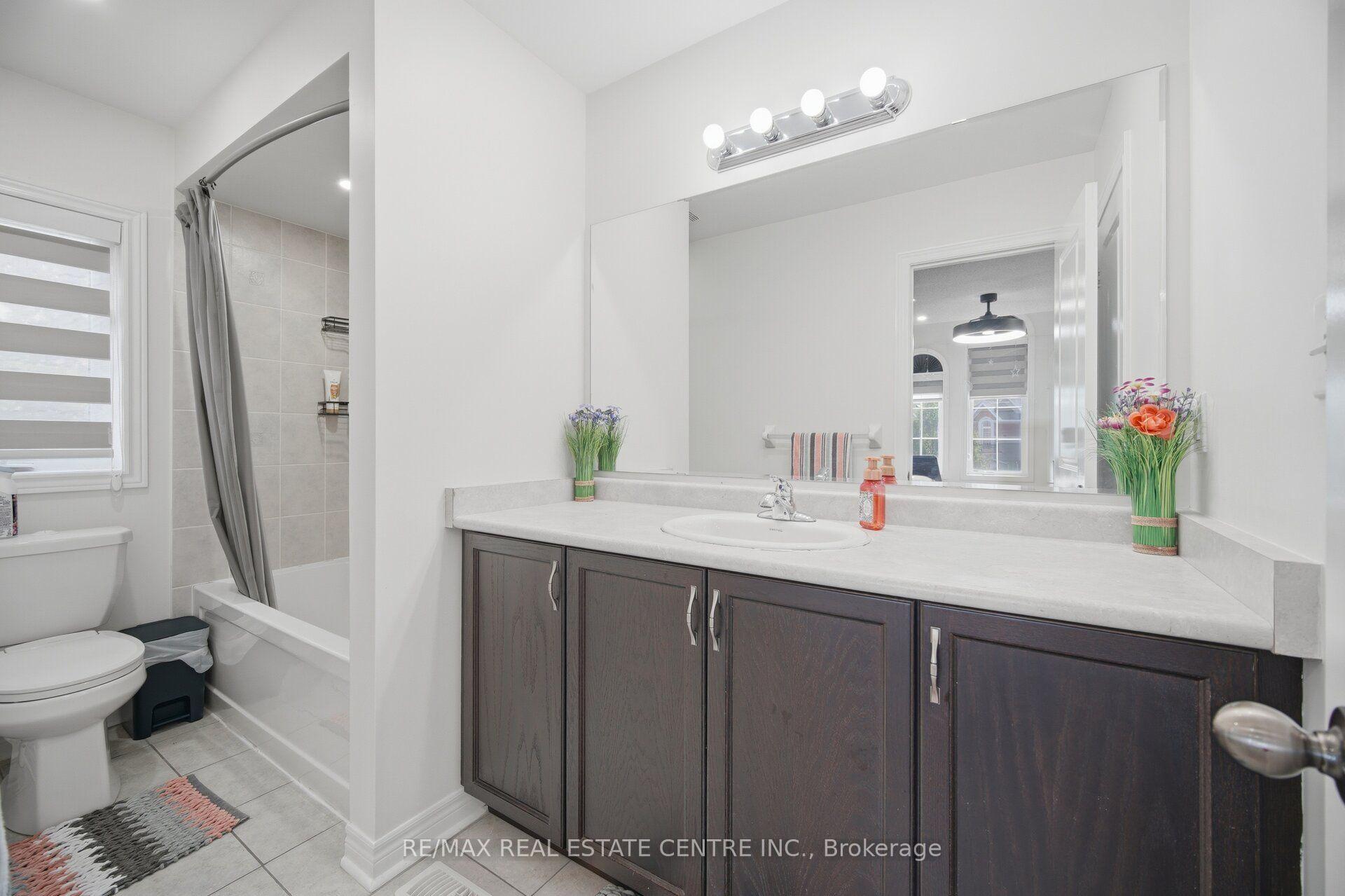 Photo 36 of 13 Goodsway Trail, Brampton, Northwest Brampton — HOMEH