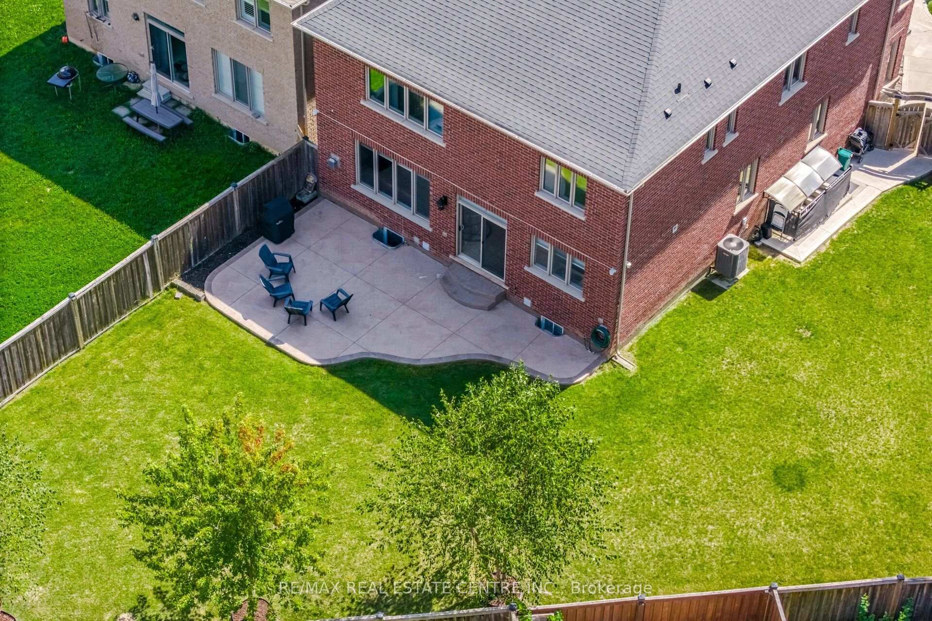 Photo 43 of 13 Goodsway Trail, Brampton, Northwest Brampton — HOMEH