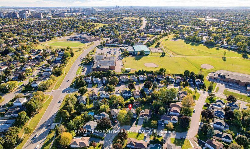 Photo 16 of Unit Basement, 12 Gondola Crescent, Brampton, Northgate — HOMEH