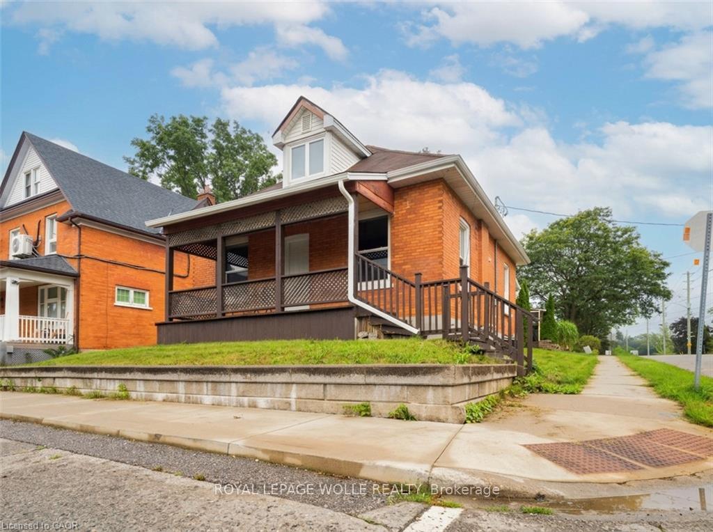 Photo 2 of 157 Dawson Street, Waterloo, Uptown West — HOMEH