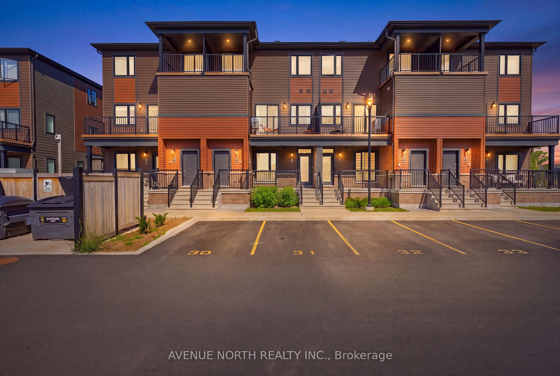 Photo 2 of 606 Parnian Private, Ottawa, Barrhaven - Half Moon Bay — HOMEH