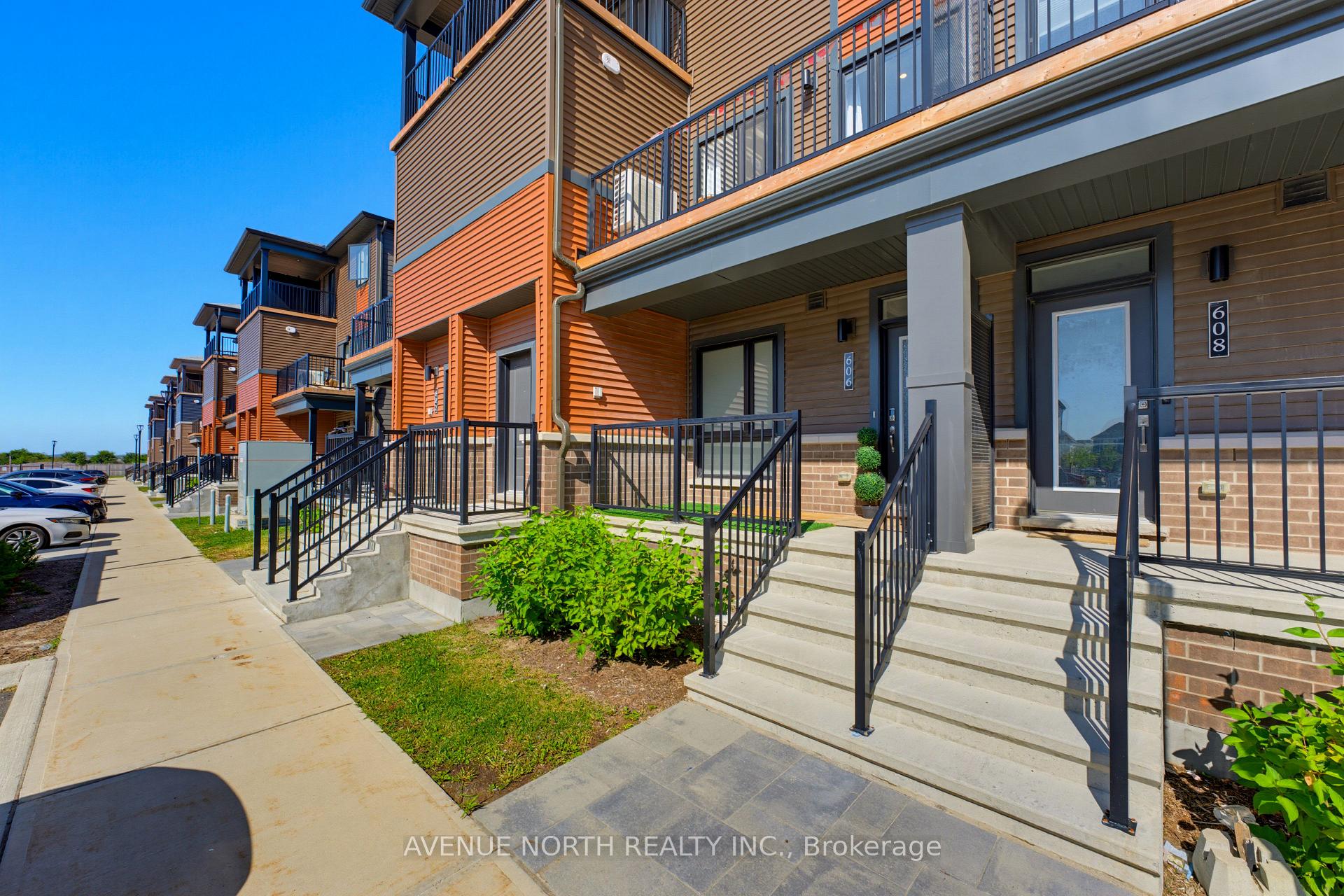 Photo 4 of 606 Parnian Private, Ottawa, Barrhaven - Half Moon Bay — HOMEH