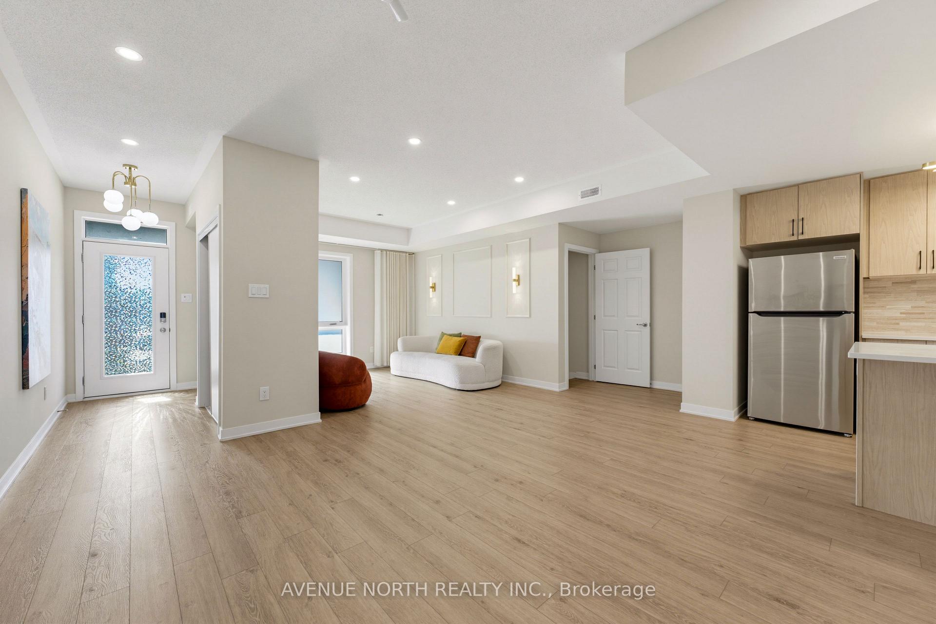 Photo 9 of 606 Parnian Private, Ottawa, Barrhaven - Half Moon Bay — HOMEH