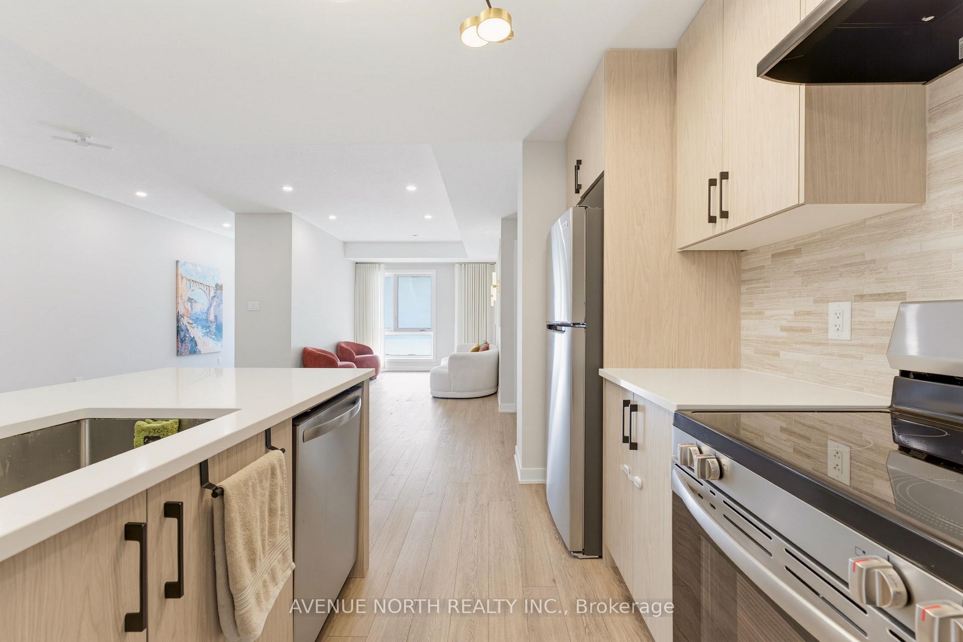 Photo 15 of 606 Parnian Private, Ottawa, Barrhaven - Half Moon Bay — HOMEH