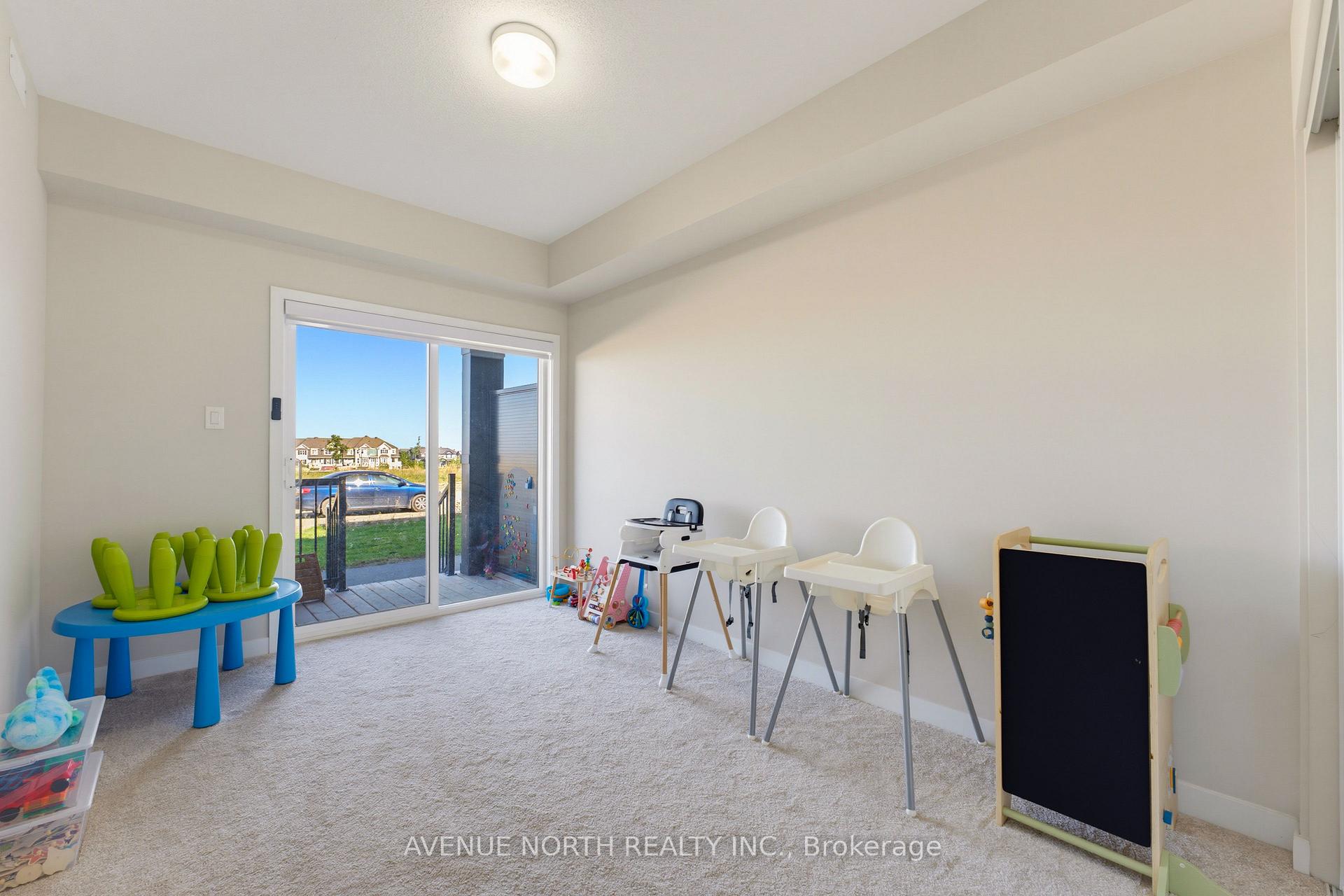 Photo 21 of 606 Parnian Private, Ottawa, Barrhaven - Half Moon Bay — HOMEH