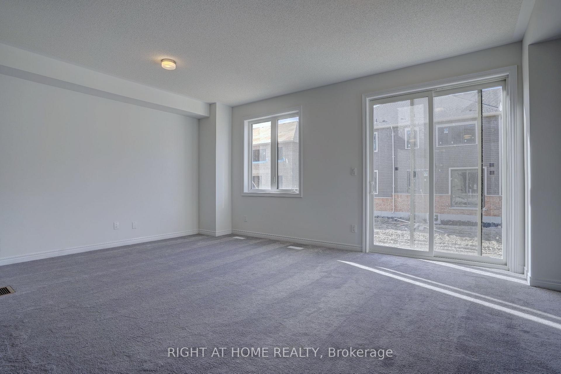 Photo 9 of 2038 Cameron Lott Crescent, Oshawa, Kedron — HOMEH