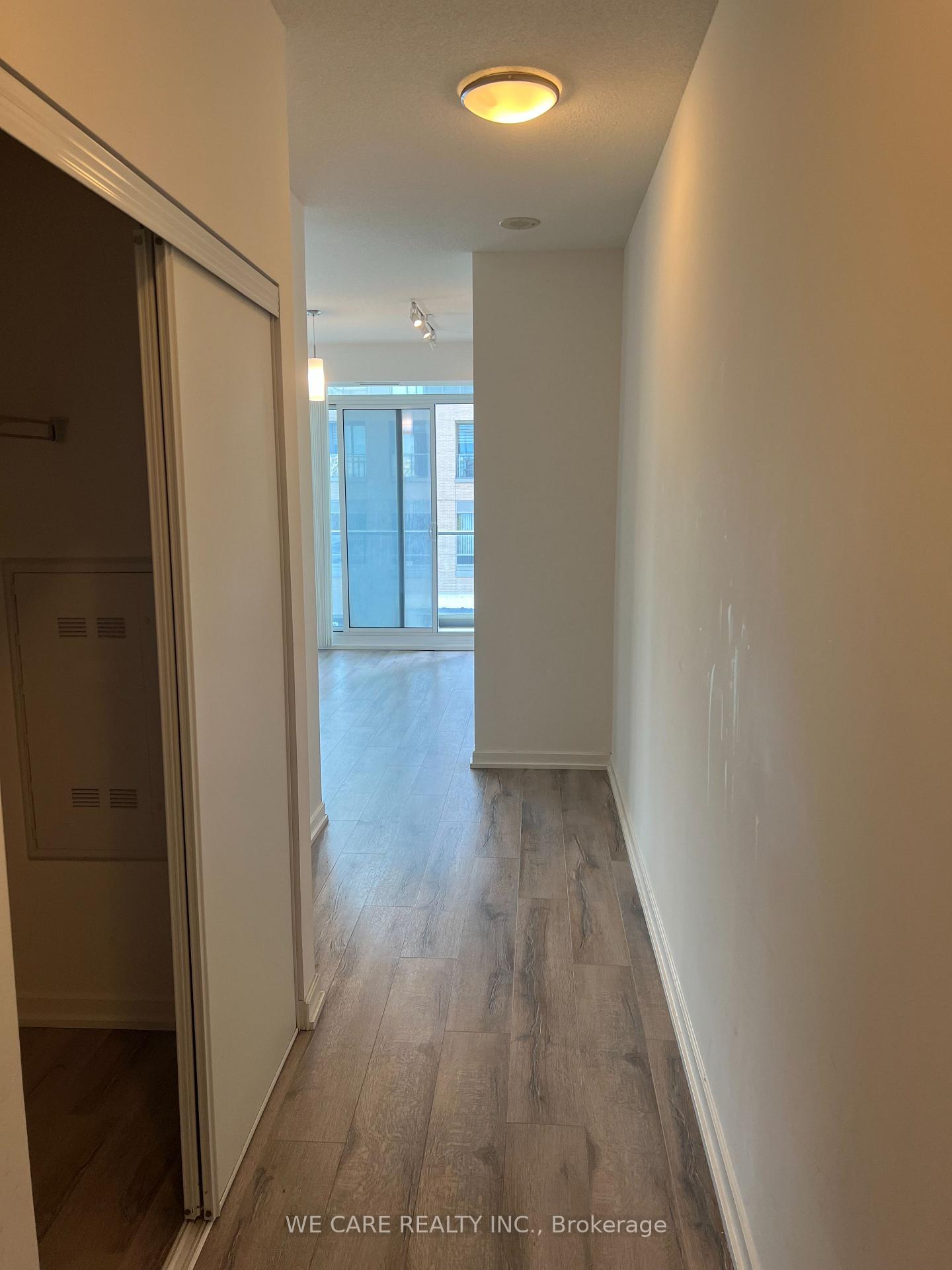 Photo 4 of Unit 305, 52 Forest Manor Road, North York, Henry Farm — HOMEH