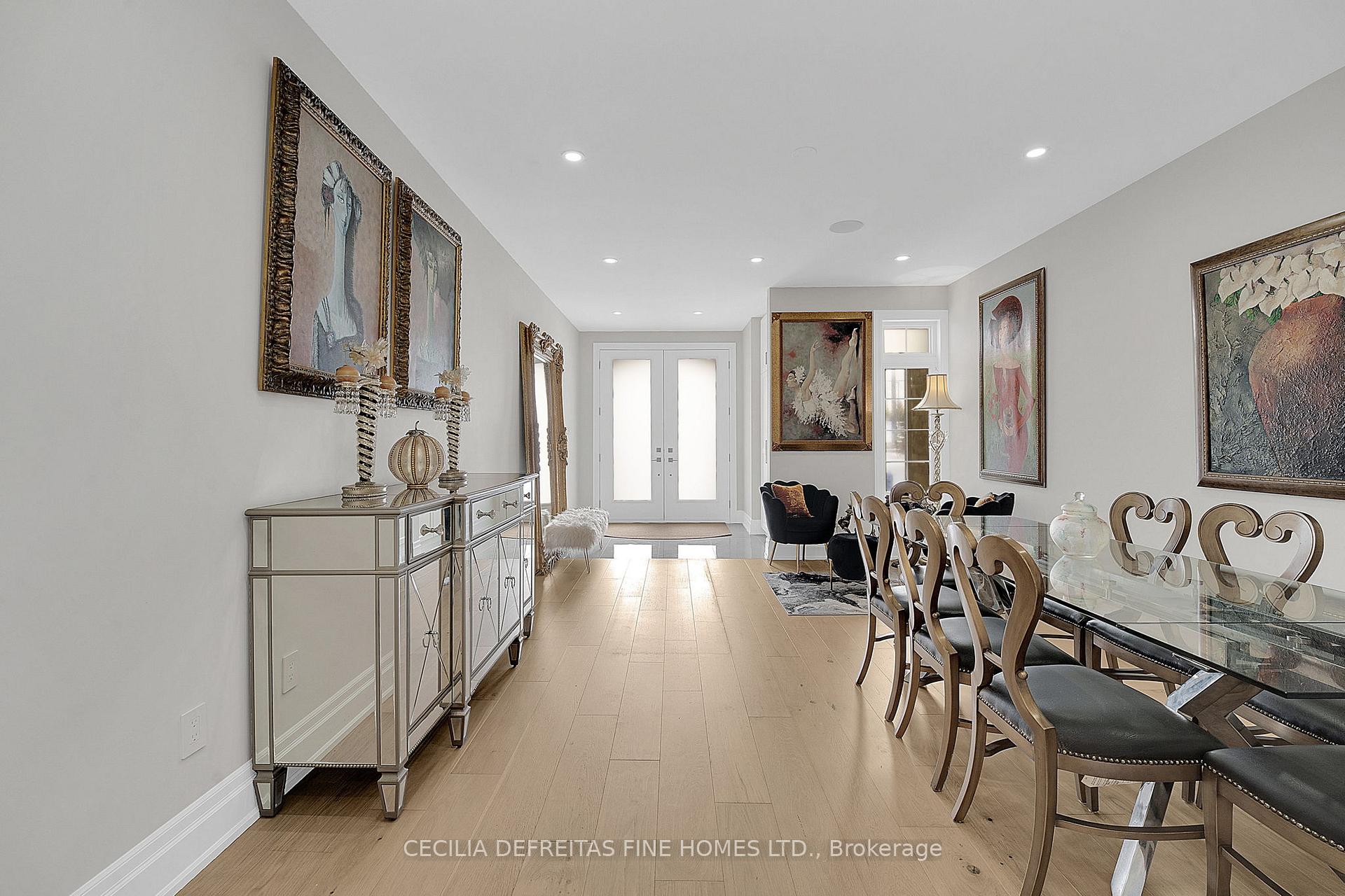 Photo 8 of 109 Alex Campbell Crescent, King, King City — HOMEH