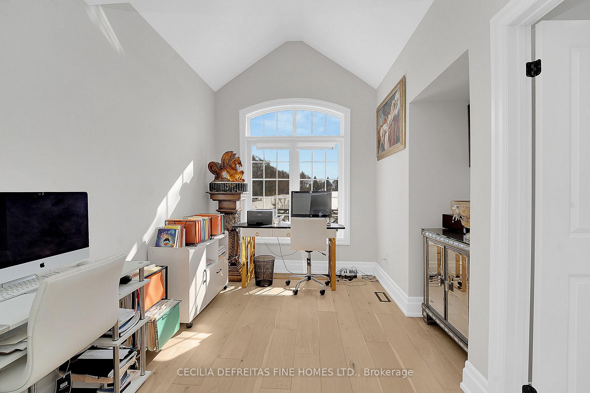 Photo 34 of 109 Alex Campbell Crescent, King, King City — HOMEH