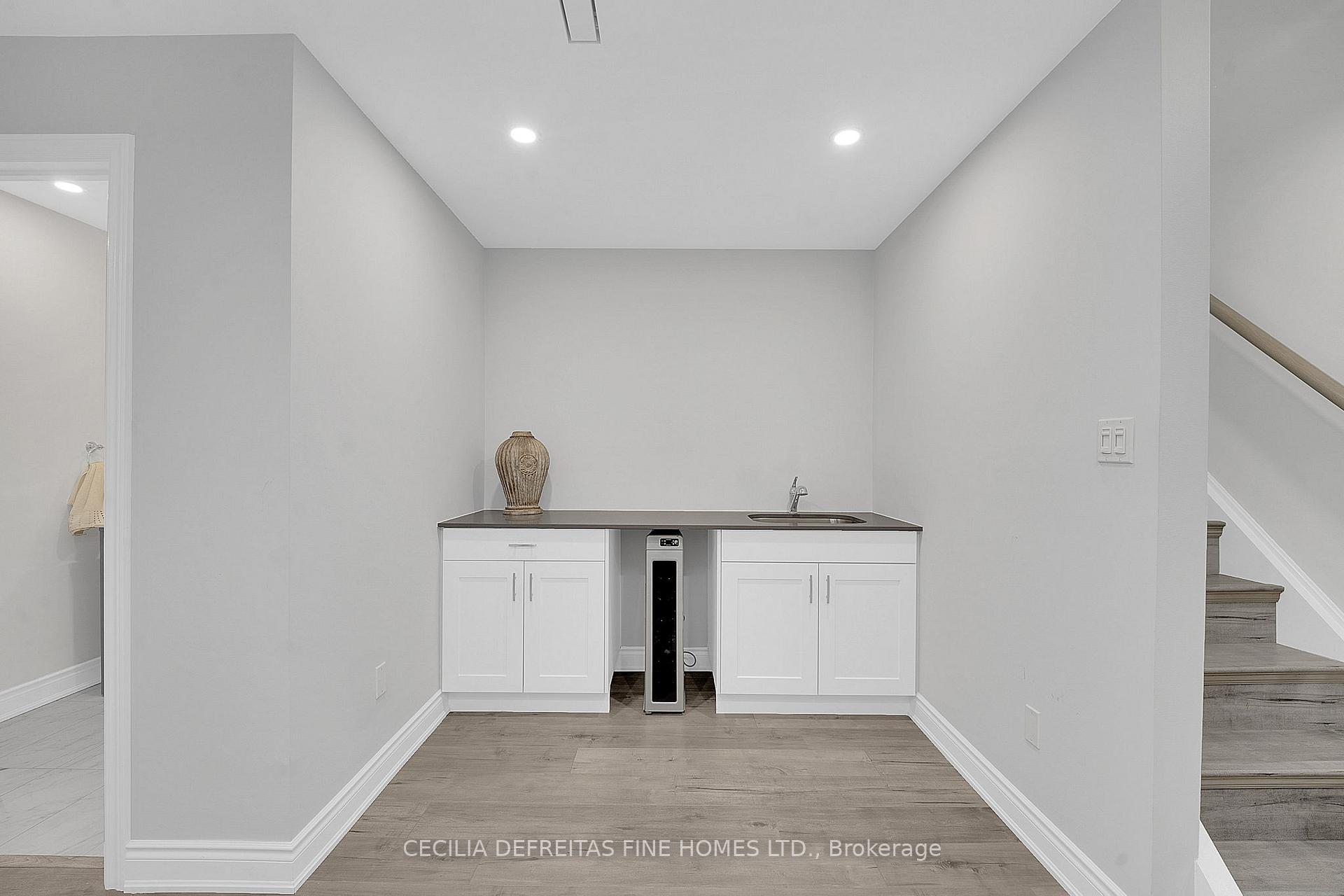 Photo 41 of 109 Alex Campbell Crescent, King, King City — HOMEH
