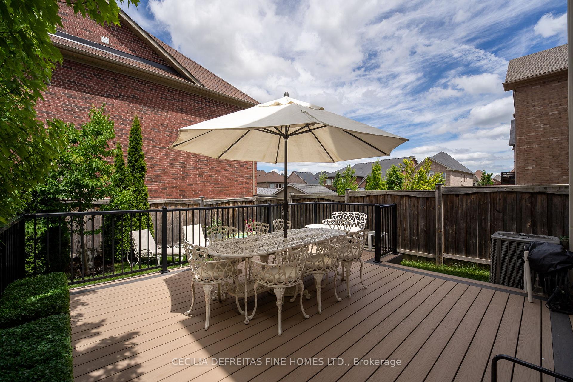Photo 44 of 109 Alex Campbell Crescent, King, King City — HOMEH