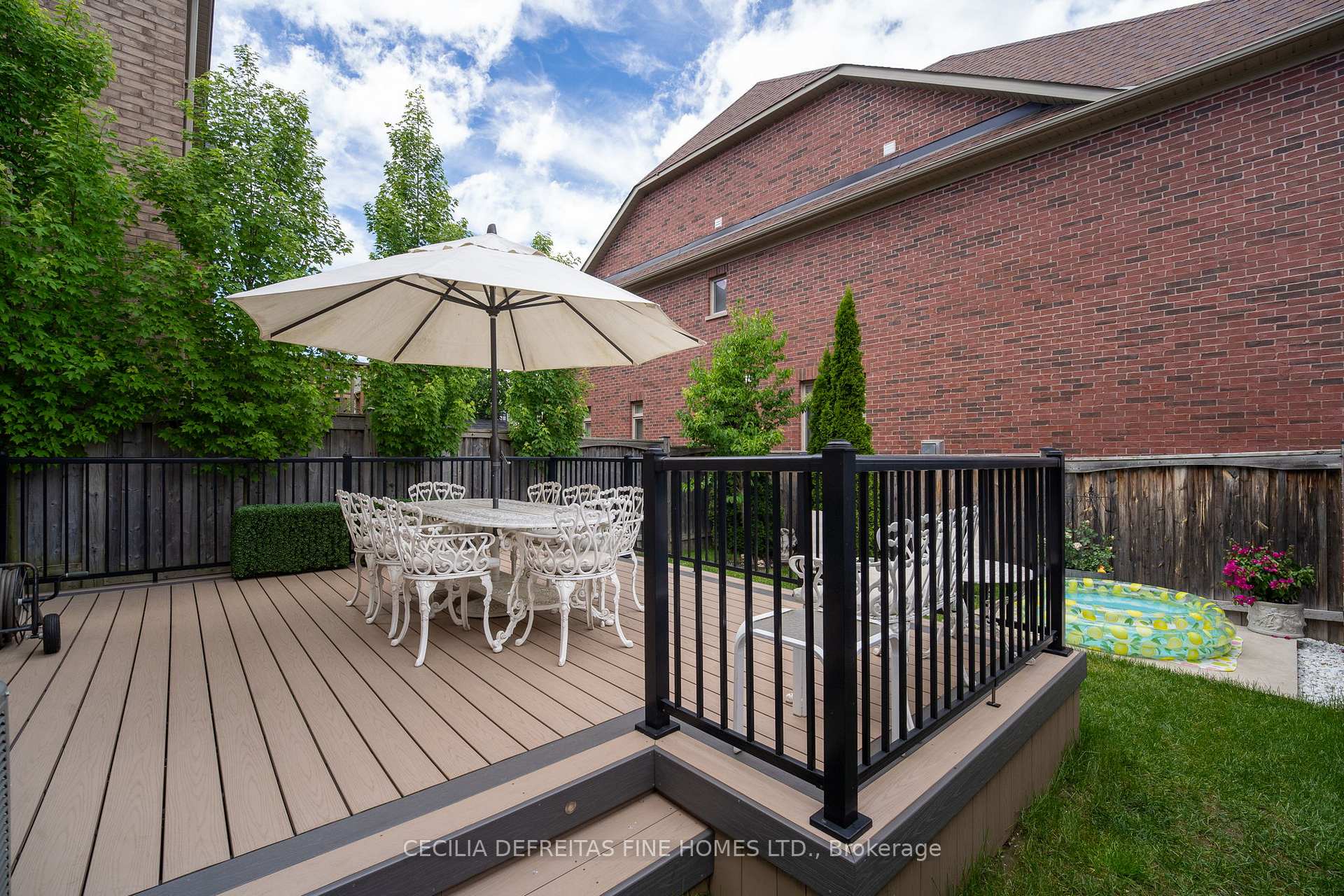 Photo 49 of 109 Alex Campbell Crescent, King, King City — HOMEH