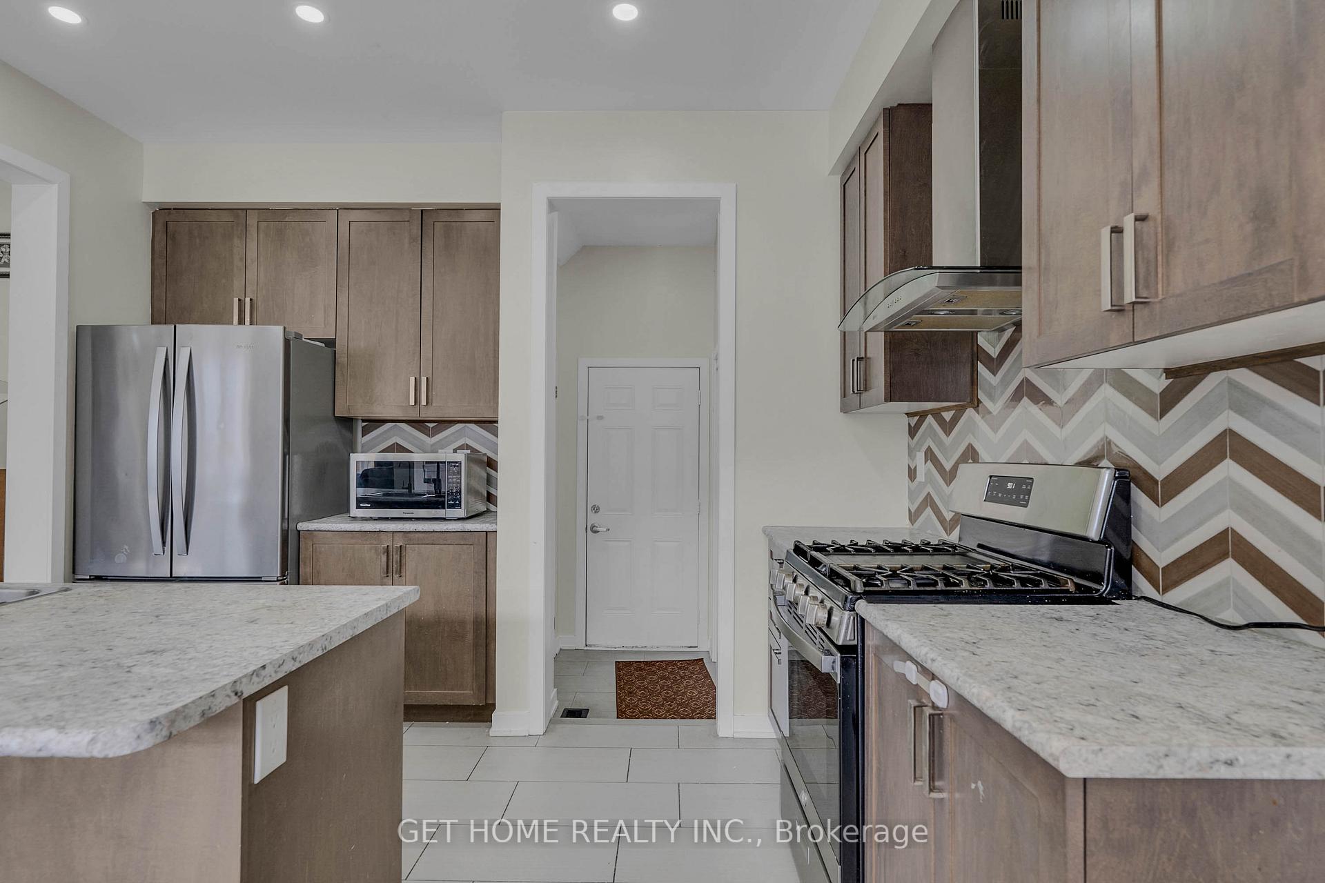 Photo 7 of 22 Kelso Drive, Haldimand — HOMEH
