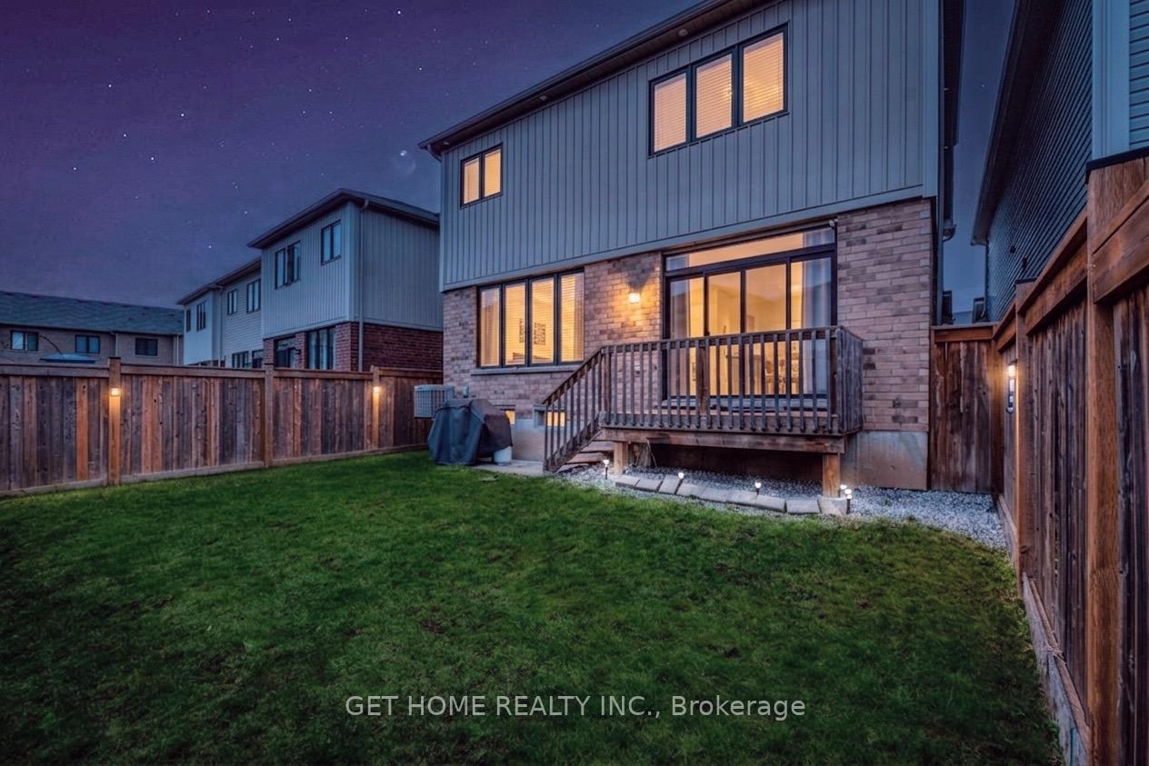 Photo 32 of 22 Kelso Drive, Haldimand — HOMEH