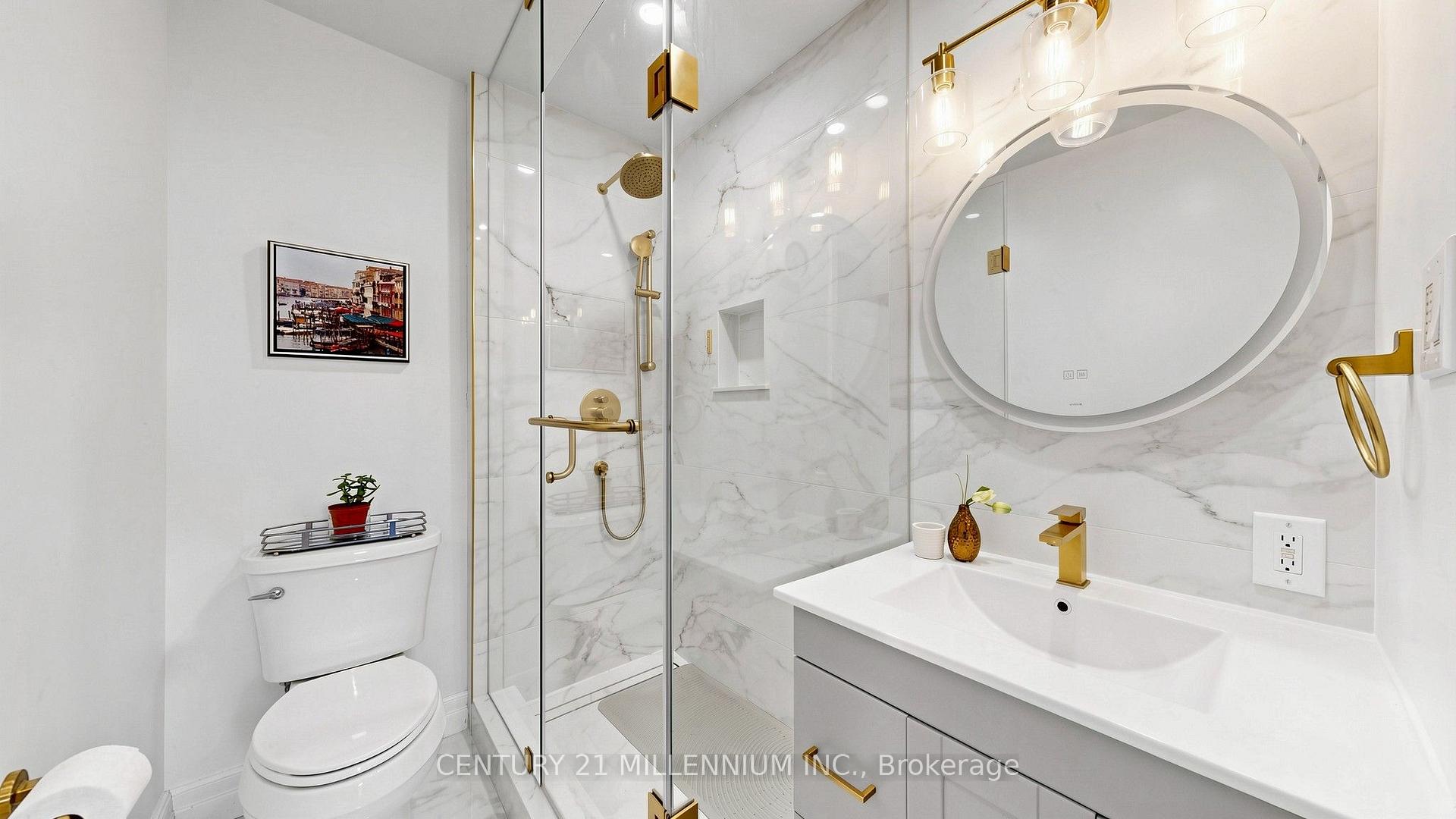 Photo 15 of 938 Greenwood Crescent, Whitby, Downtown Whitby — HOMEH