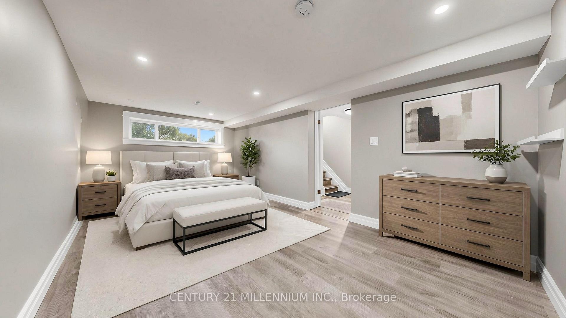 Photo 25 of 938 Greenwood Crescent, Whitby, Downtown Whitby — HOMEH