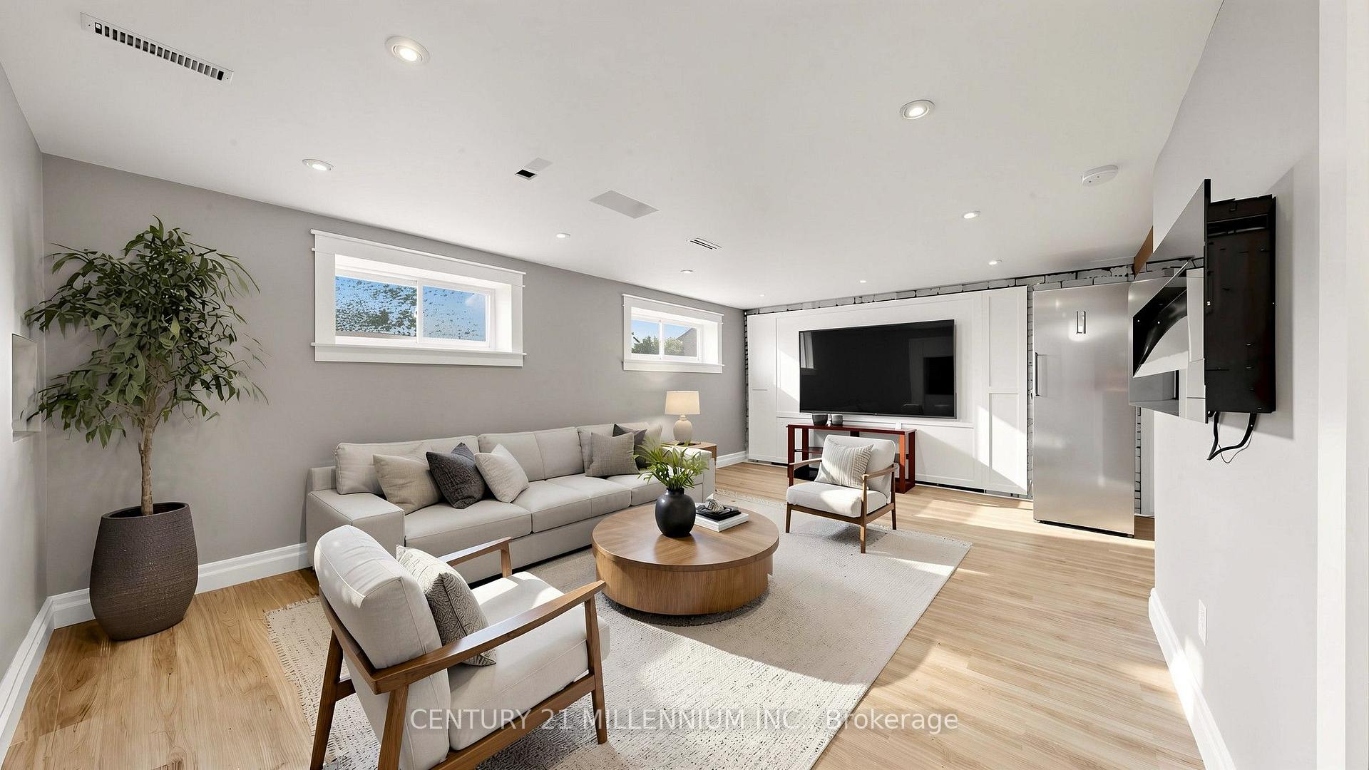 Photo 27 of 938 Greenwood Crescent, Whitby, Downtown Whitby — HOMEH