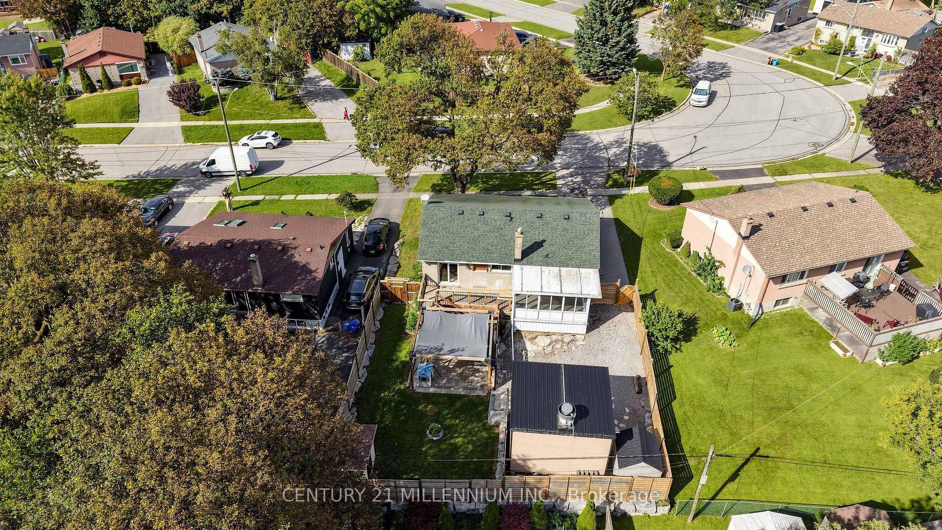 Photo 42 of 938 Greenwood Crescent, Whitby, Downtown Whitby — HOMEH