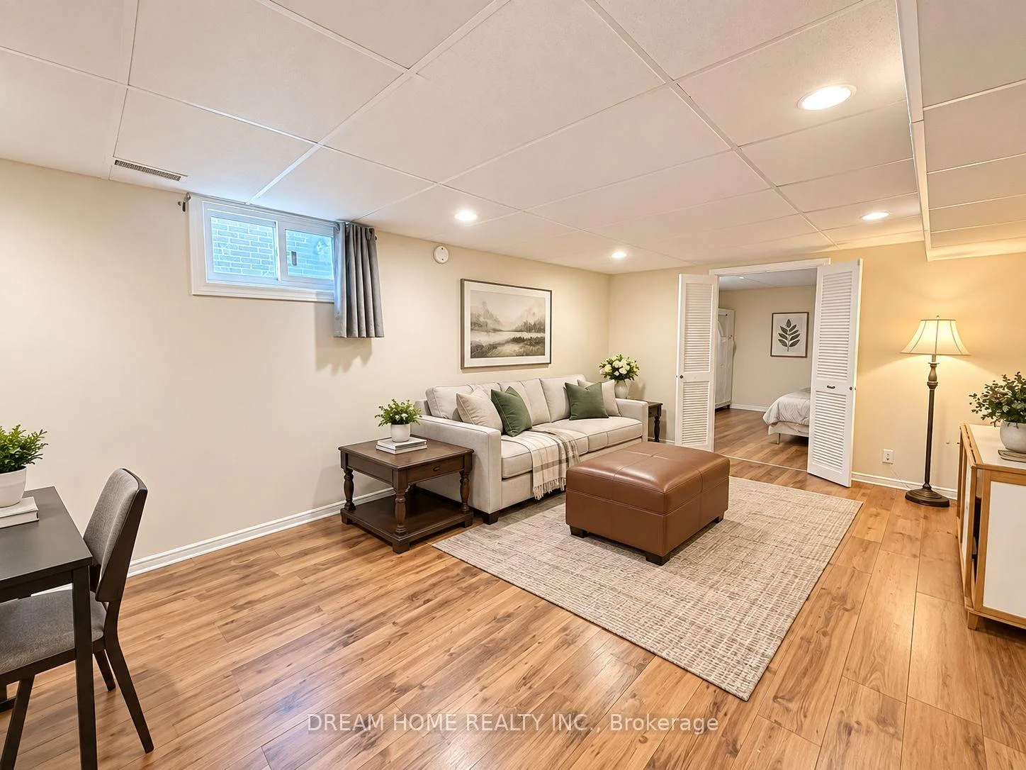 Photo 18 of 92 Rainier Square, Scarborough, L'Amoreaux — HOMEH