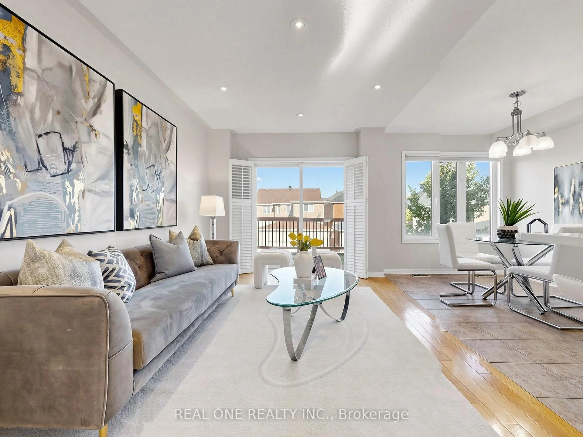 Photo 10 of 29 Rock Garden Street, Markham, Cornell — HOMEH