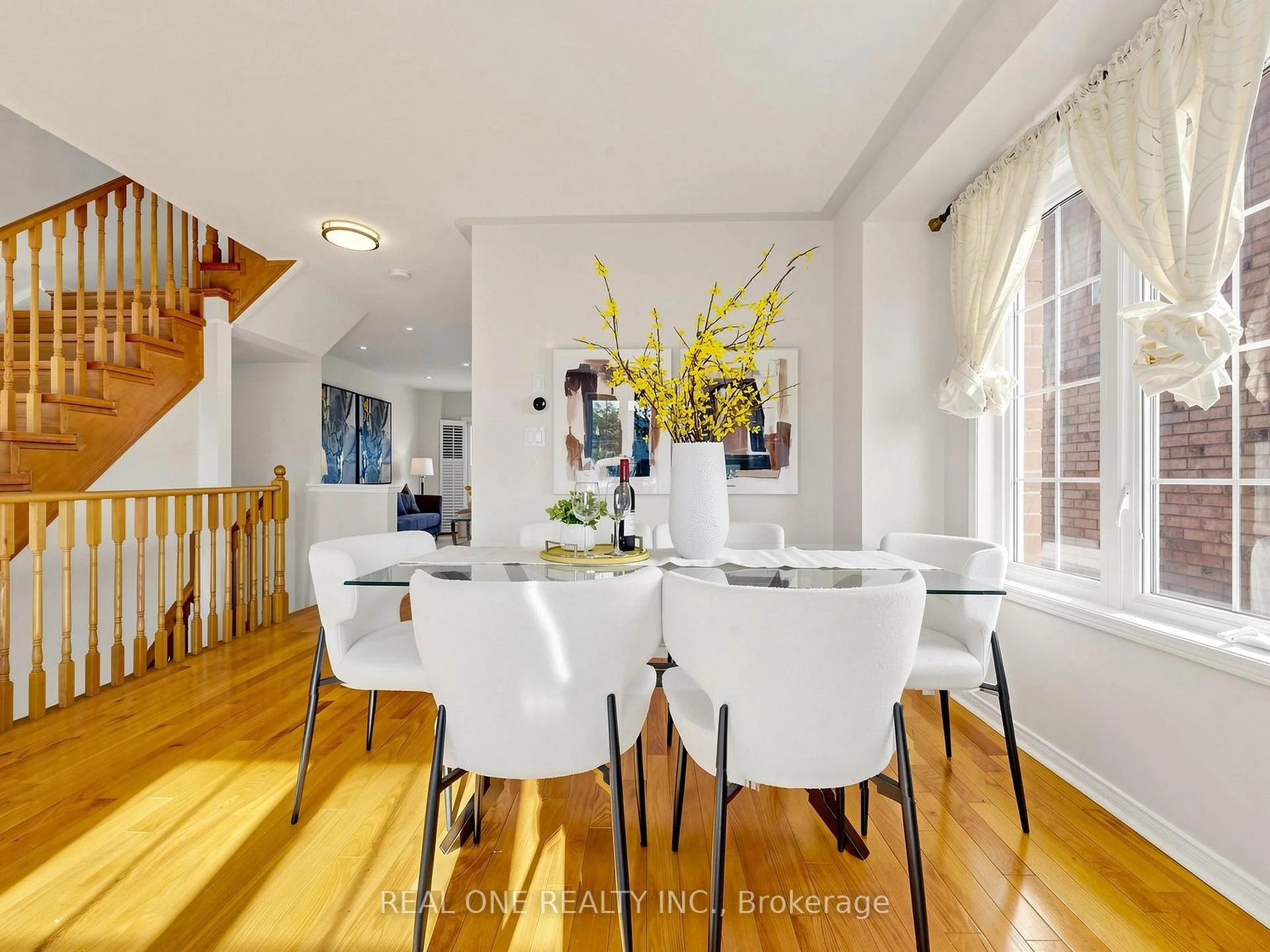 Photo 17 of 29 Rock Garden Street, Markham, Cornell — HOMEH